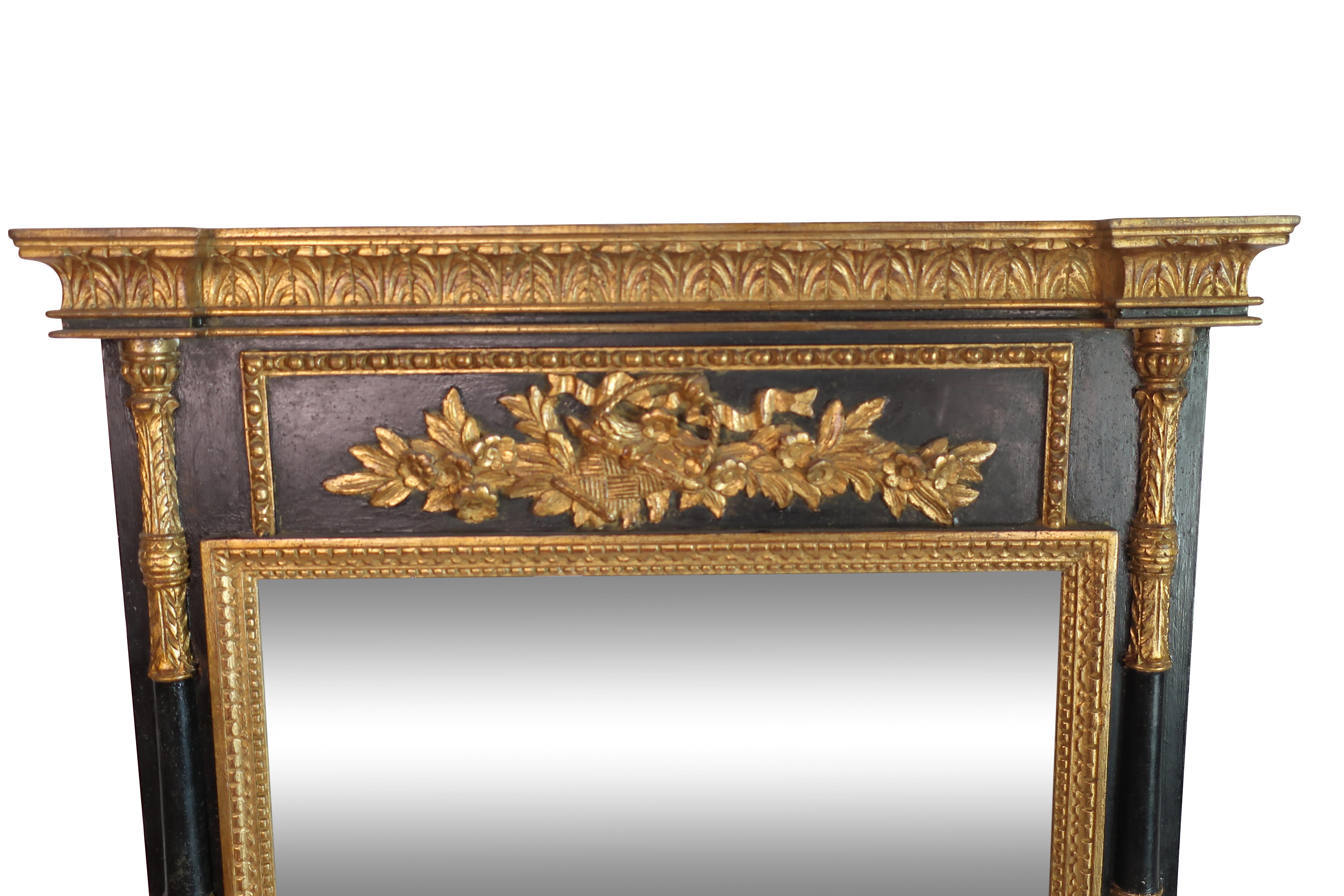 Neoclassical Parcel-Gilt Mirror with Finely Carved Giltwood Columns 2