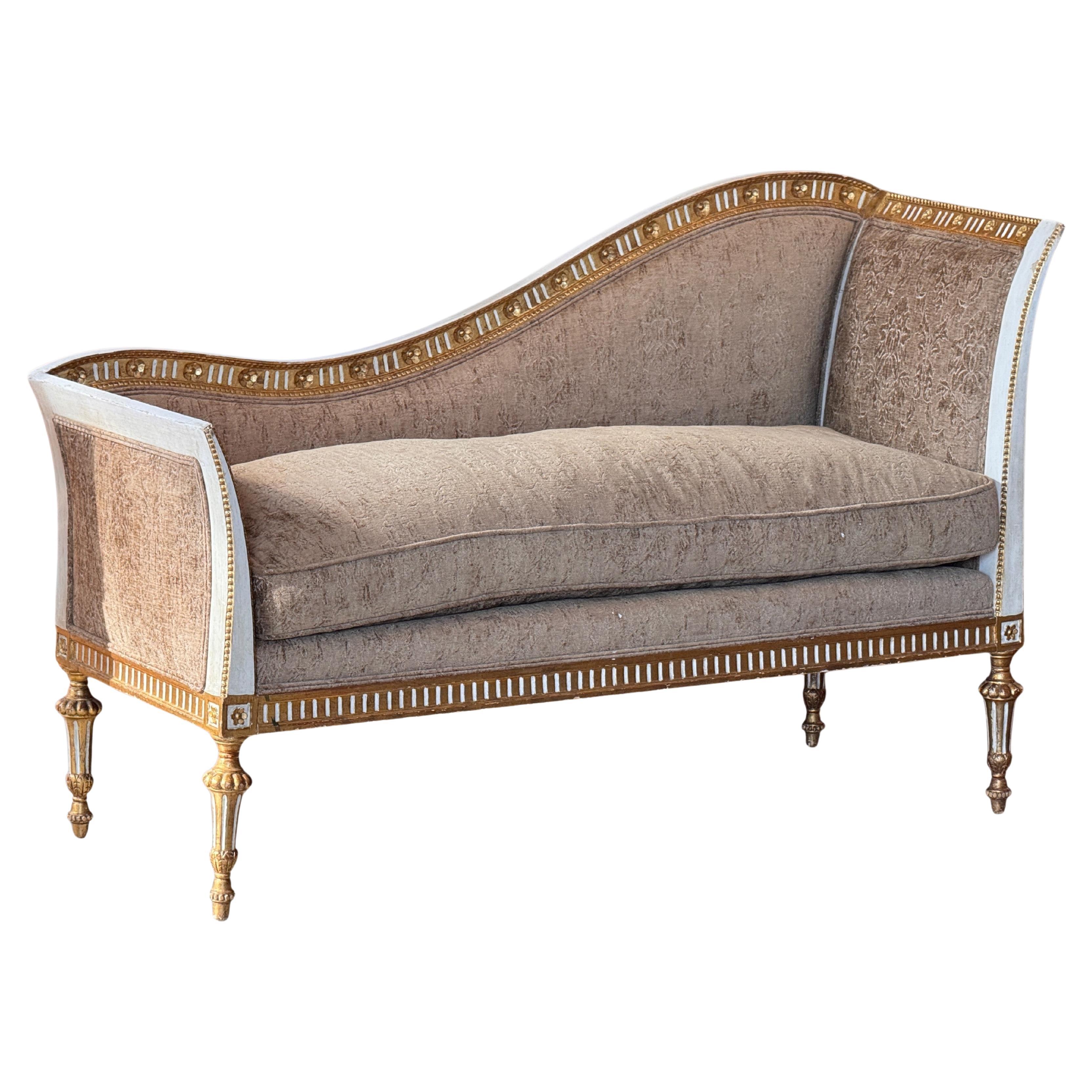 Sillón Neoclásico Dorado a la Parcela