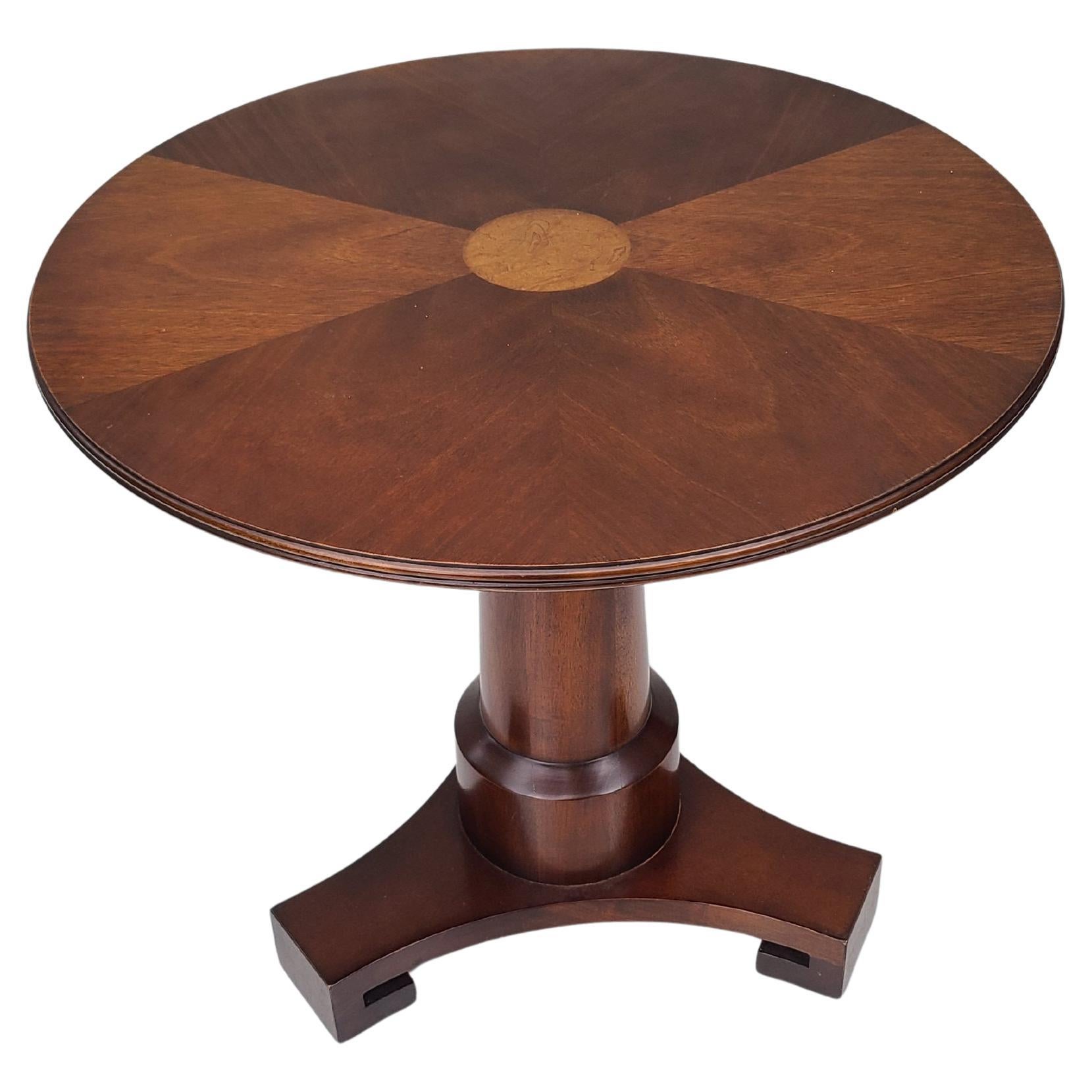 Neoclassical Pedestal Side Table by Baker Furniture Thomas Pheasant im Angebot 1