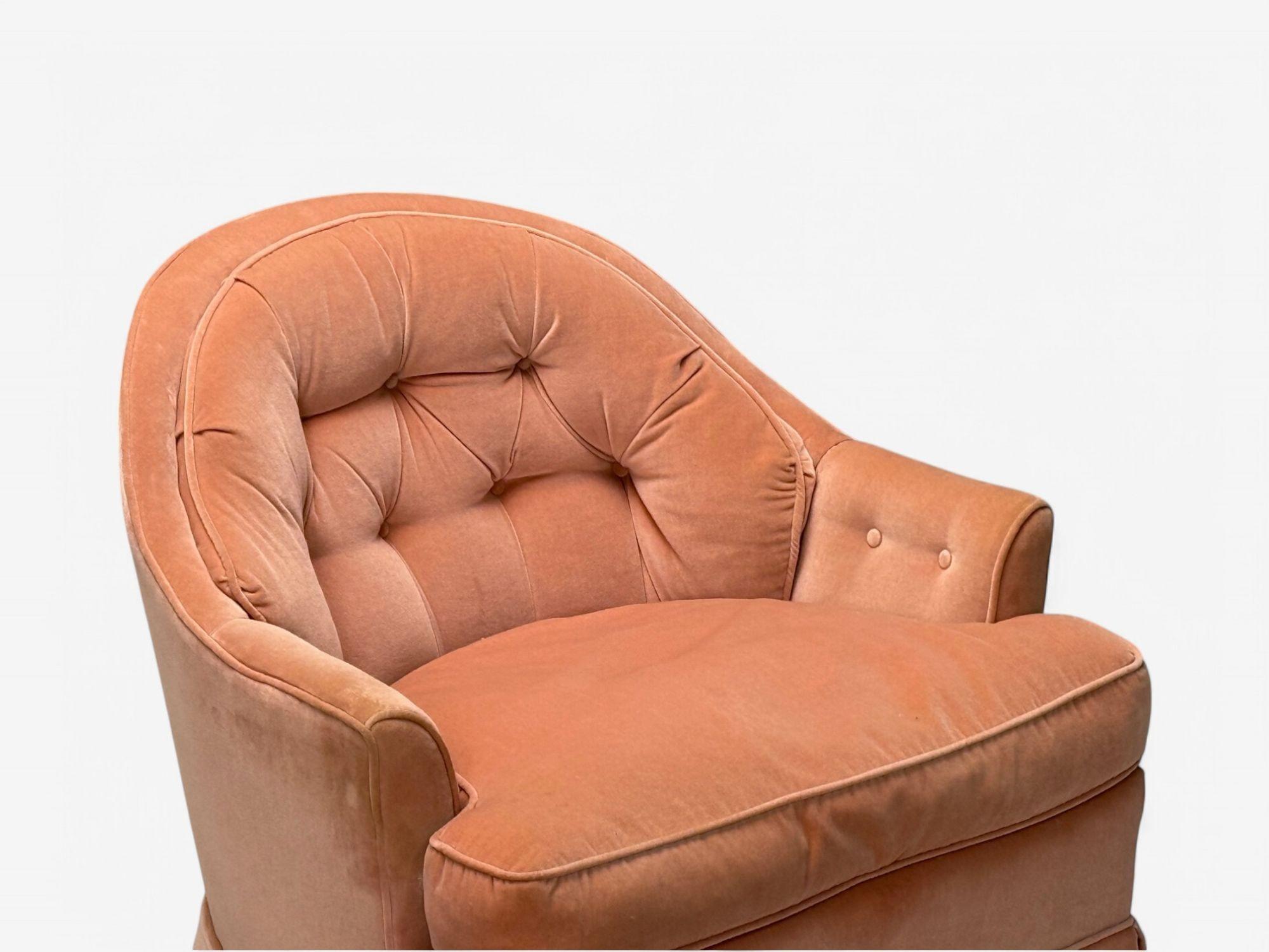 Late 20th Century Neoclassical, Pink Mohair, Stained Wood, Traditional Lounge Chairs, USA, 1970s