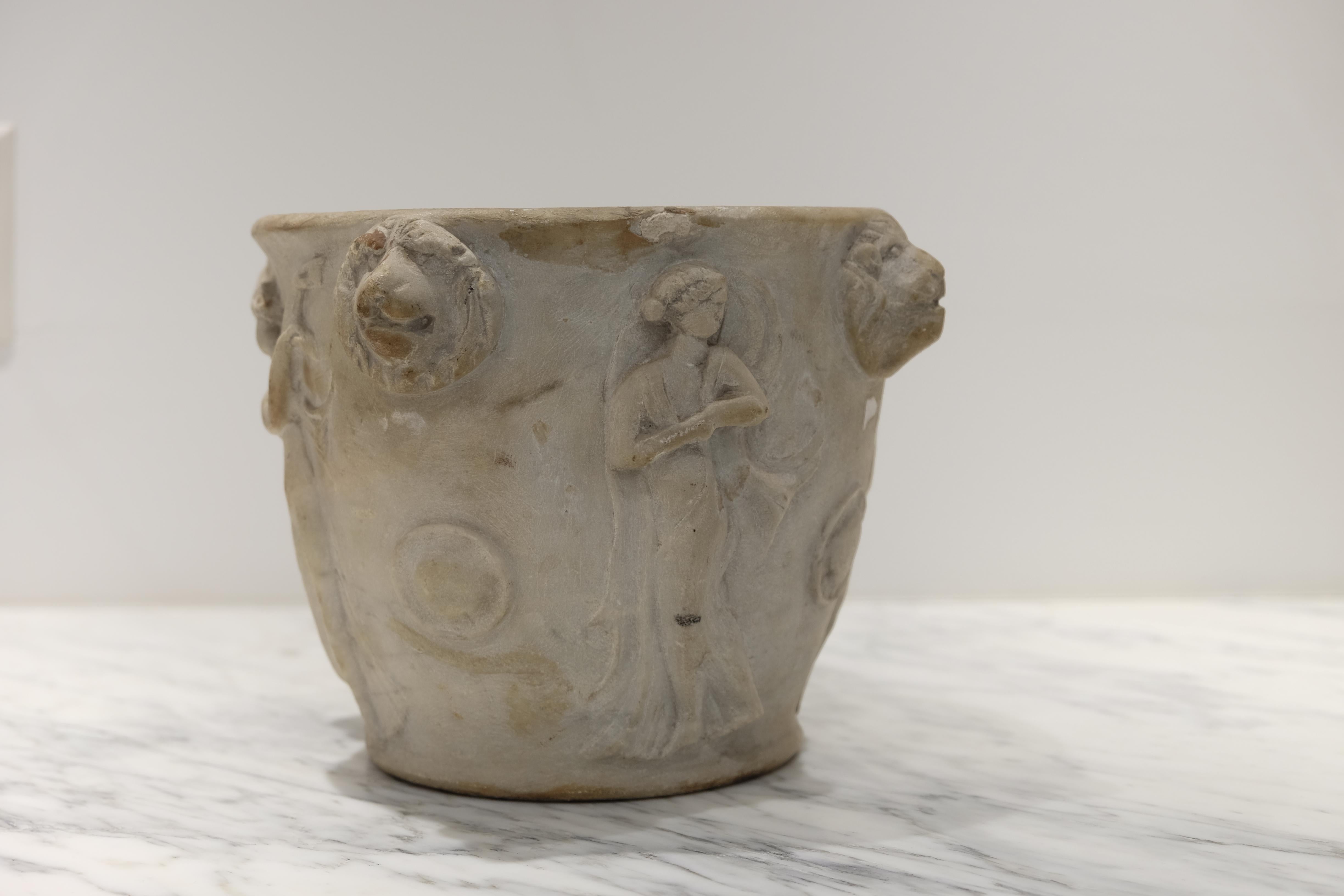 Italian Neoclassical Carved Marble Planter-Cachepot -18th C