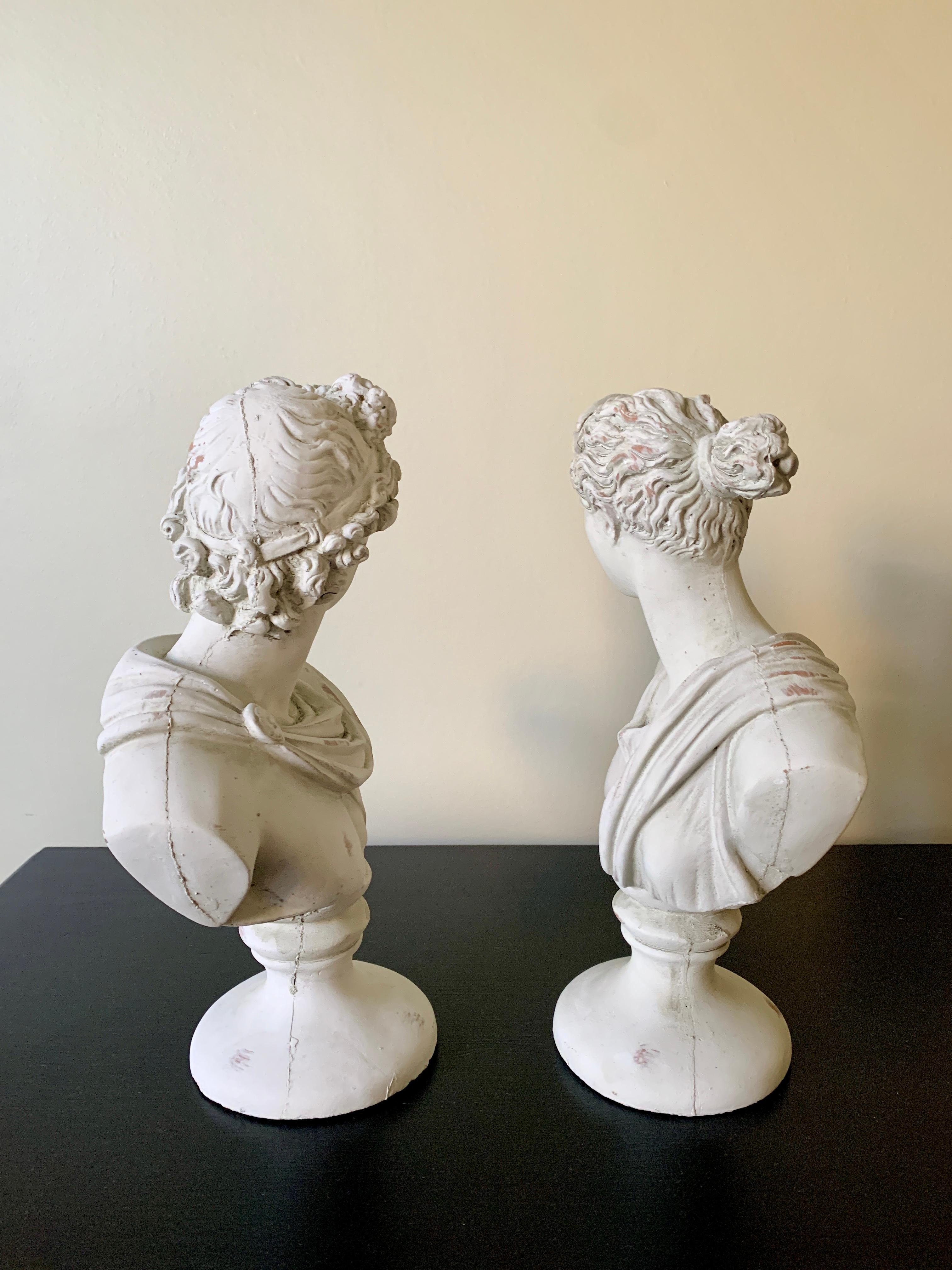 Neoklassizistische Gipsbüsten von Diana und Apollo Belvedere-Skulpturen, Paar im Angebot 1