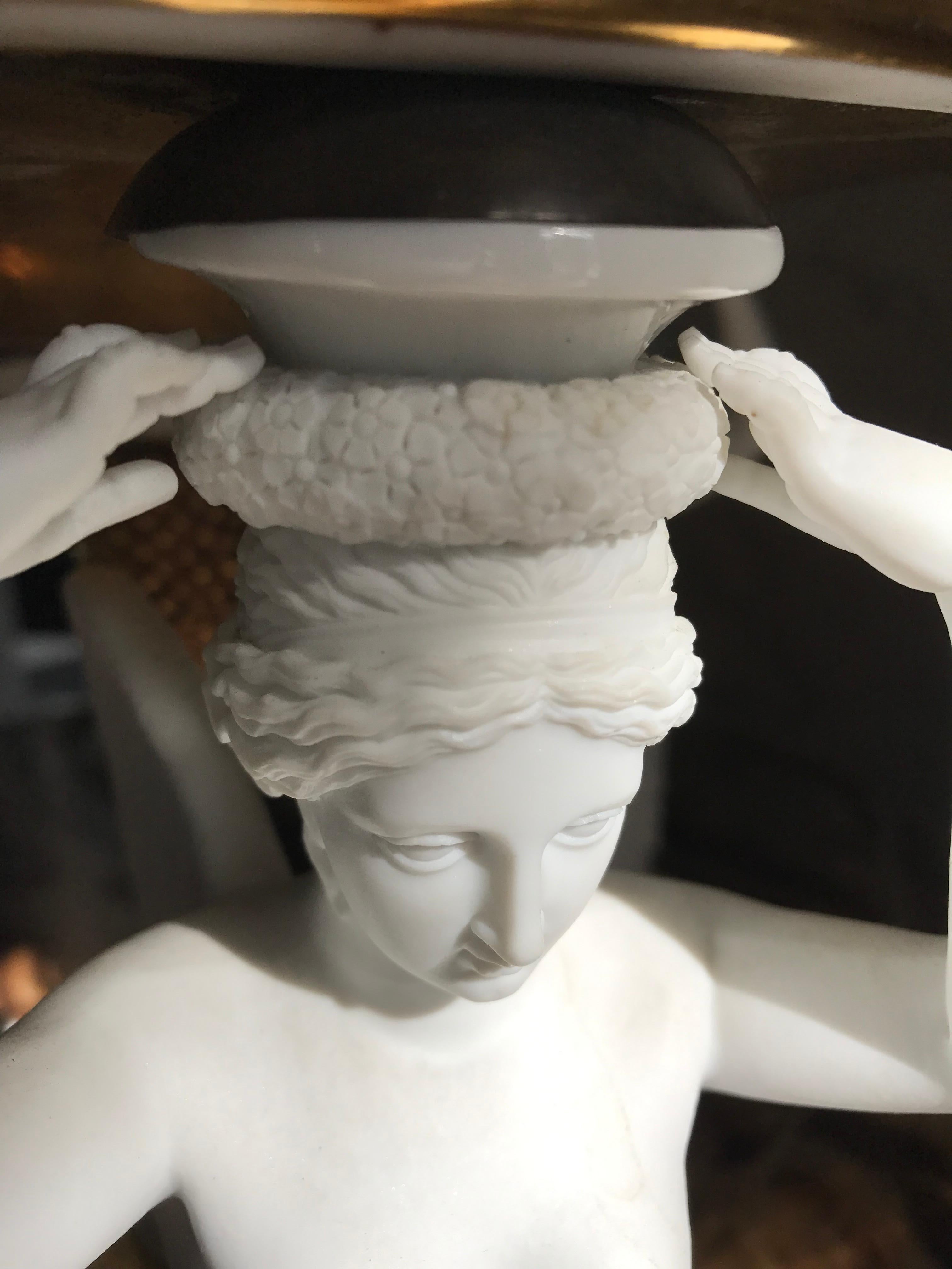 Neoclassical Porcelain Center Piece For Sale 3