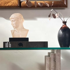 Neoclassical postmodern art glass bust of a Greek male, late 20th century