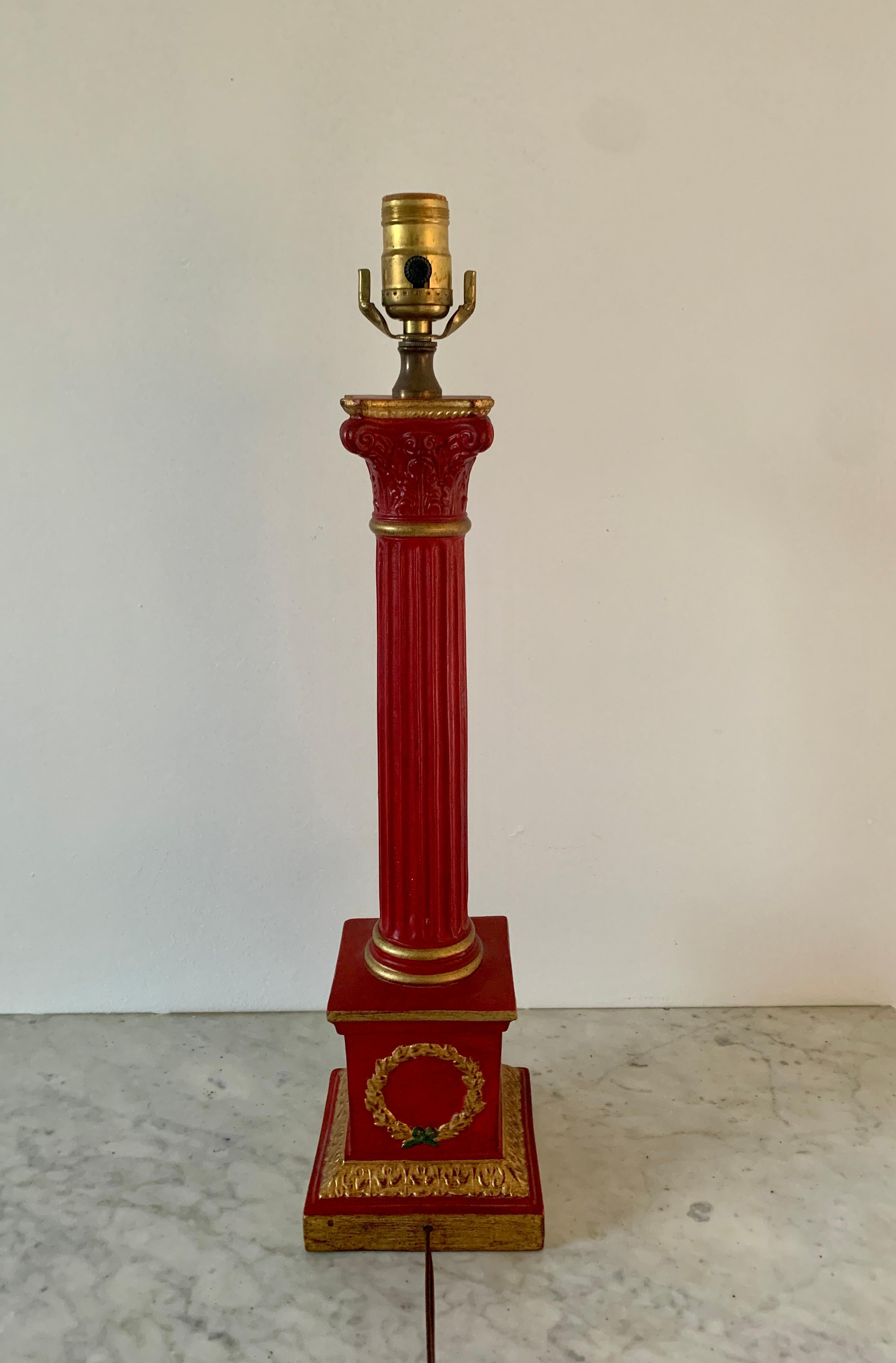 20th Century Neoclassical Red and Gold Corinthian Column Table Lamp For Sale