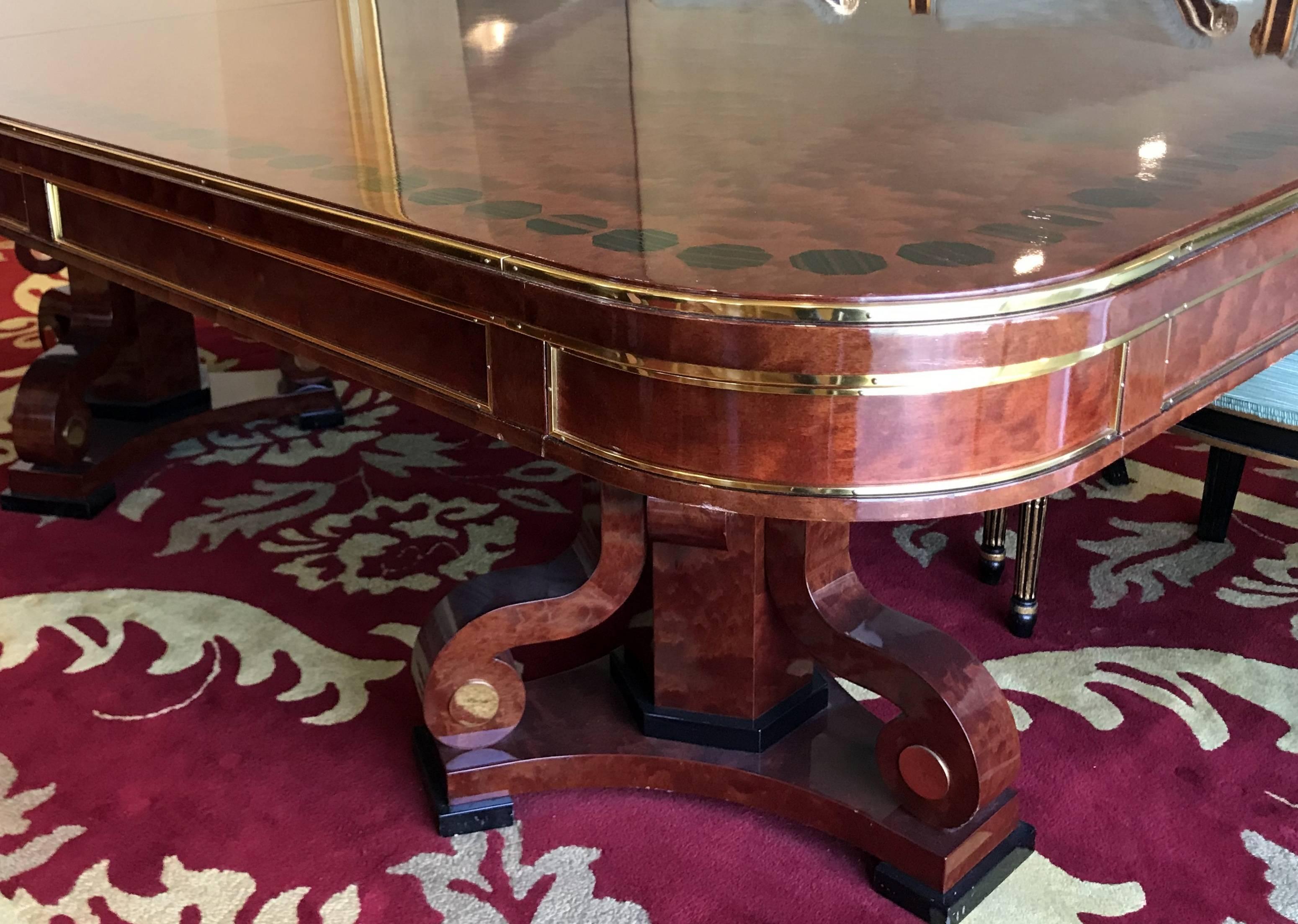 Neoclassical Regency Double Pedestal Marquetry Bronze Ormolu Dining Room Table In Good Condition In Roslyn, NY