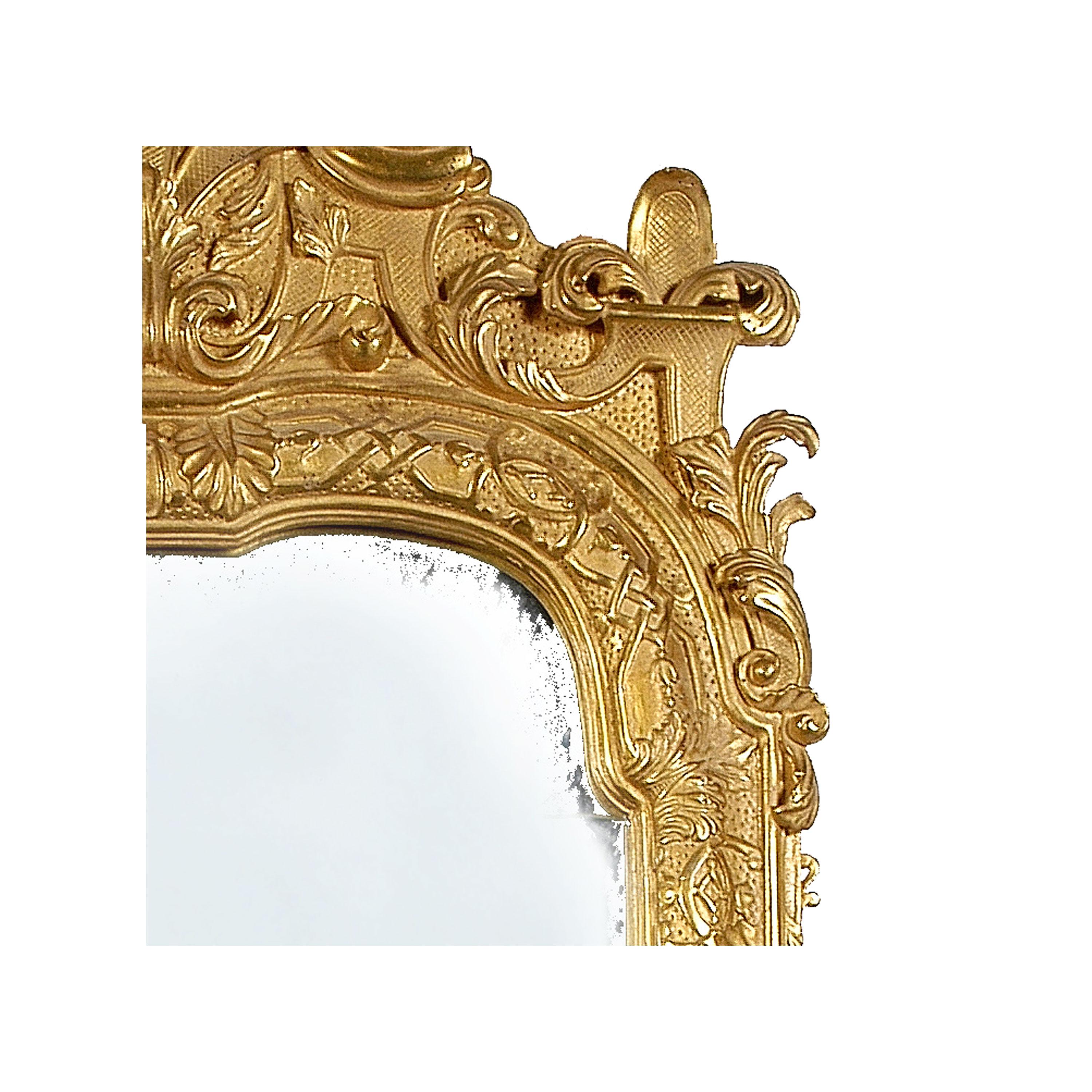 Hand-Carved Neoclassical Regency Rectangular Gold Hand Carved Wooden Mirror For Sale