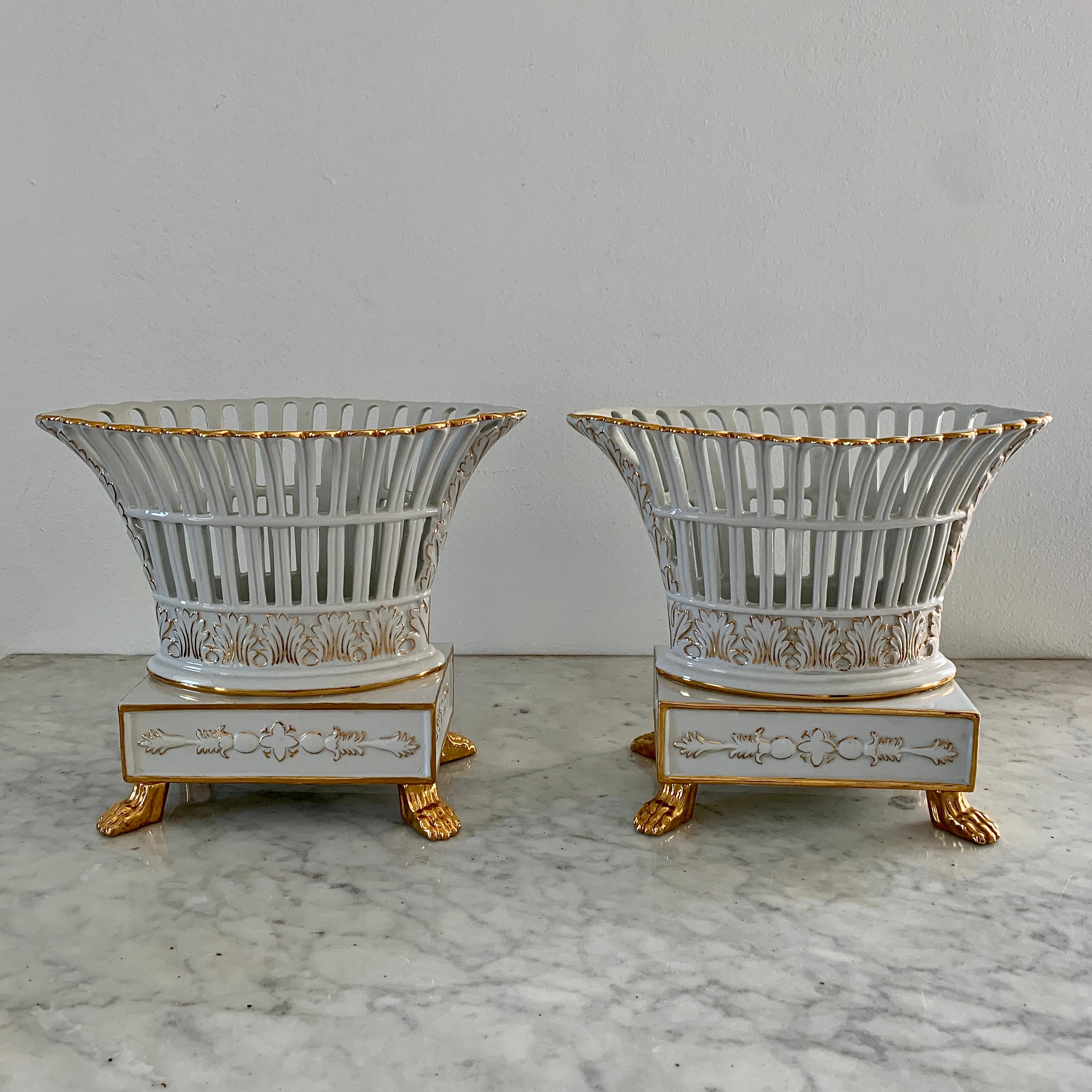 Neoclassical Regency Reticulated Gold Gilt Porcelain Basket Compotes, Pair For Sale 7
