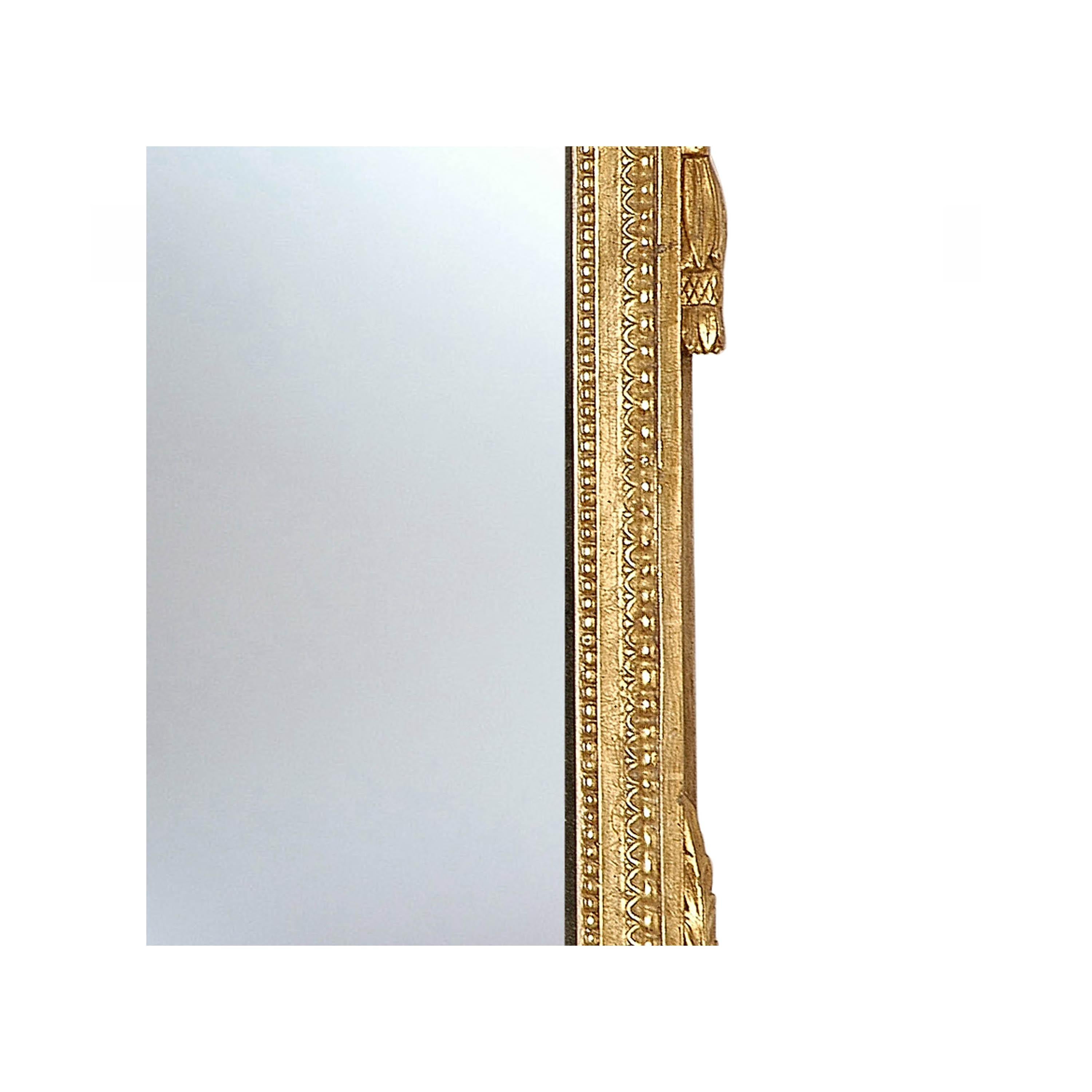 Rechteckiger, handgeschnitzter Holzspiegel im neoklassizistischen Regency-Stil mit Goldfolie, 1970 im Zustand „Gut“ im Angebot in Madrid, ES