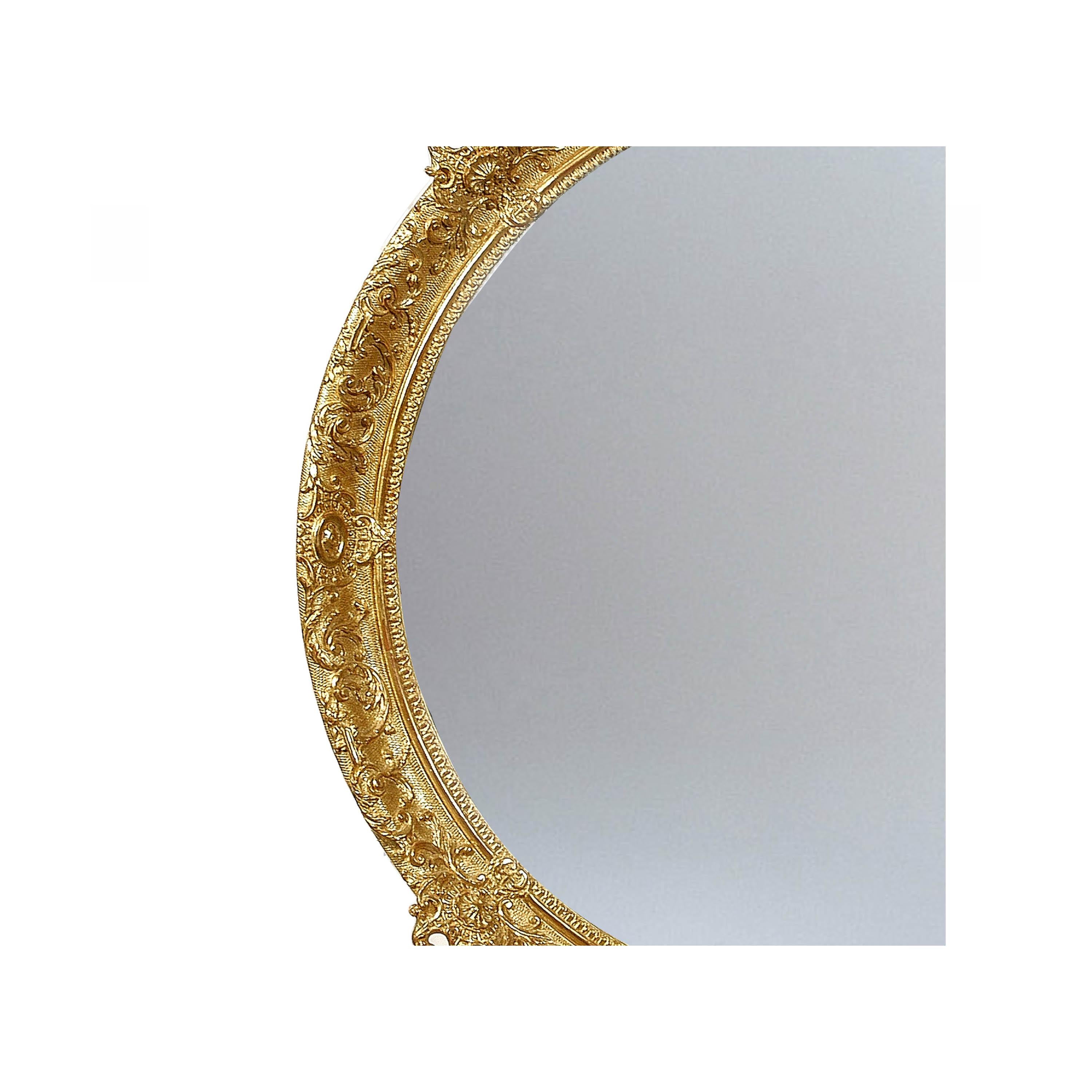 Neoclassical Regency Style Round Gold Hand Carved Wooden Mirror, 1970 In Good Condition In Madrid, ES