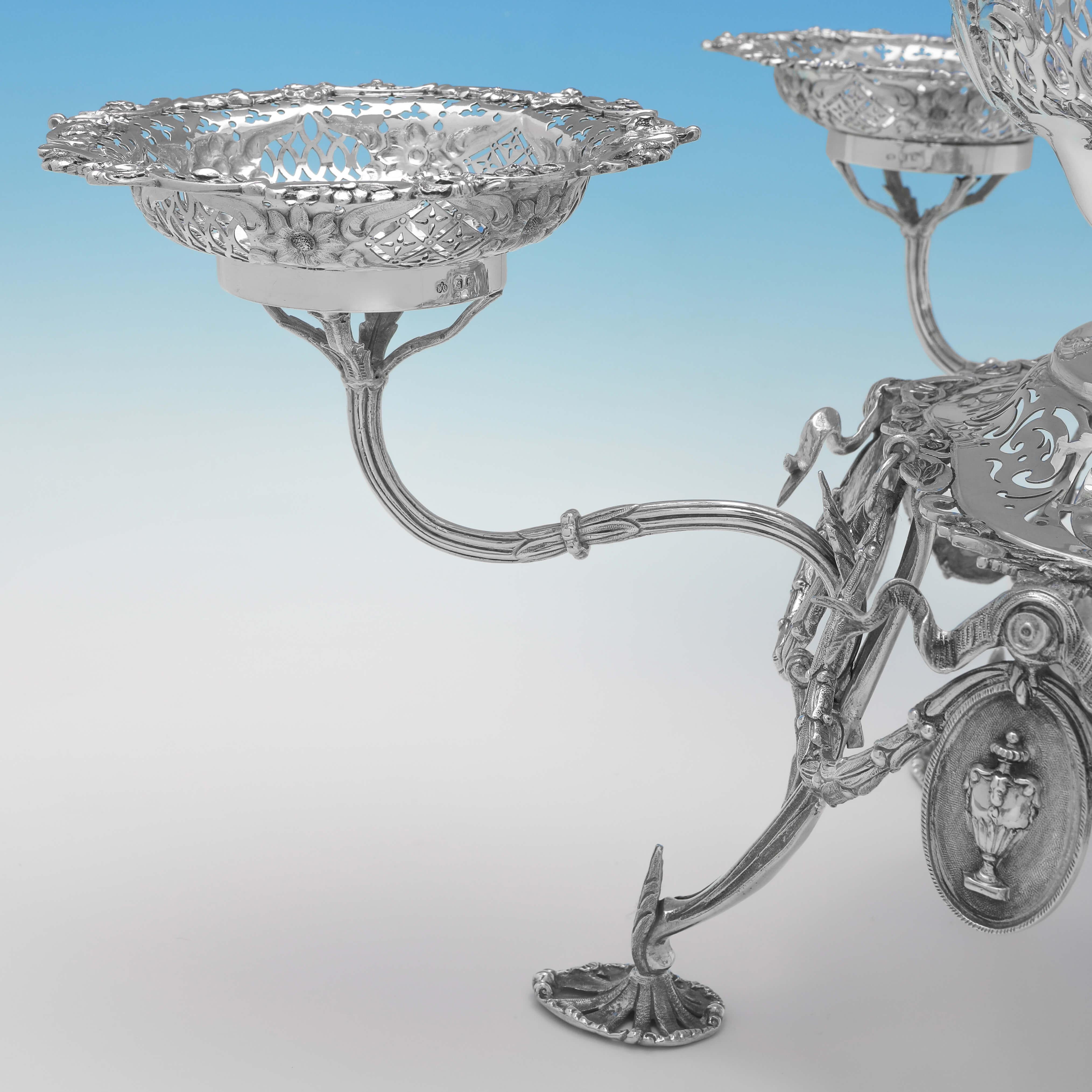 Early 20th Century Neoclassical Revival Antique Edwardian Sterling Silver Centrepiece Epergne, 1910 For Sale