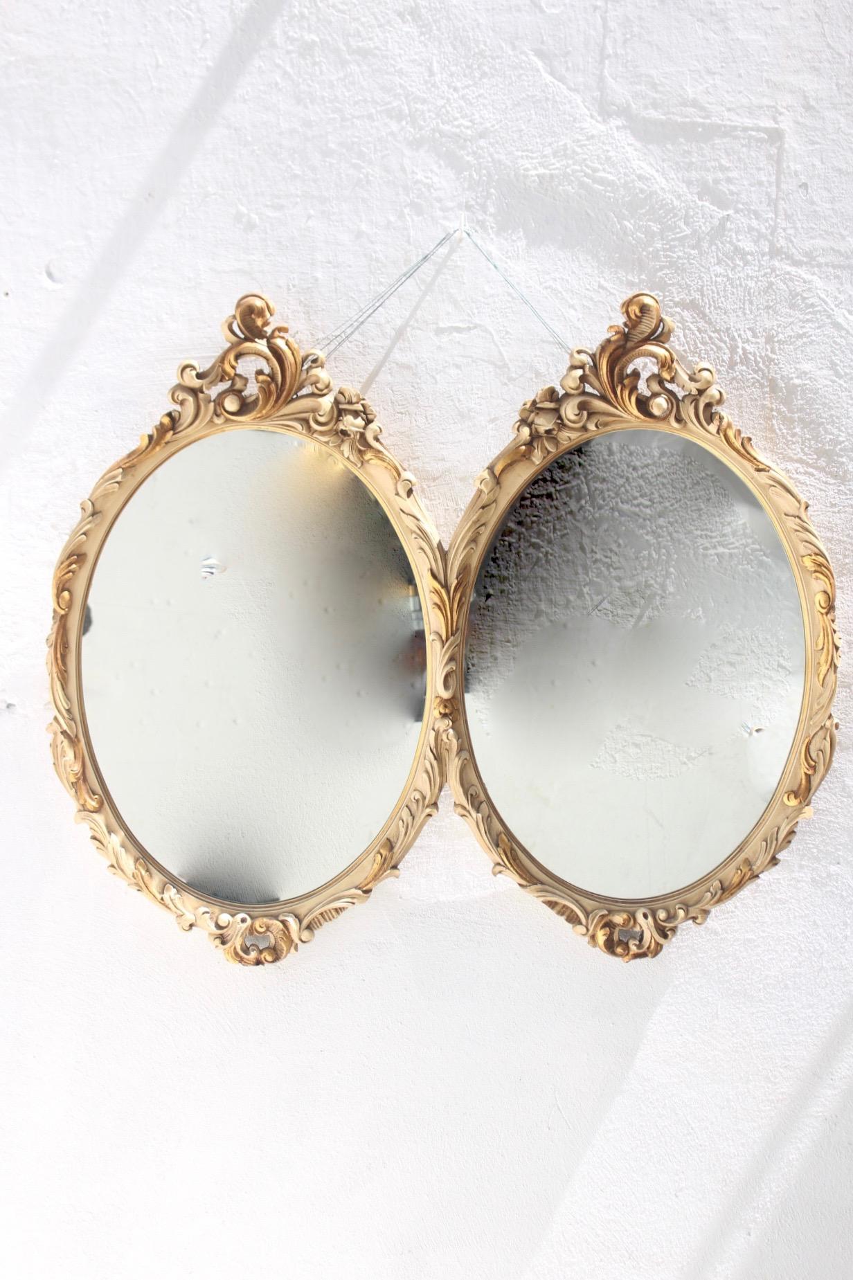 Neoclassical Revival Double Oval White Wood Mirror by Mariano García, 1960s For Sale 14
