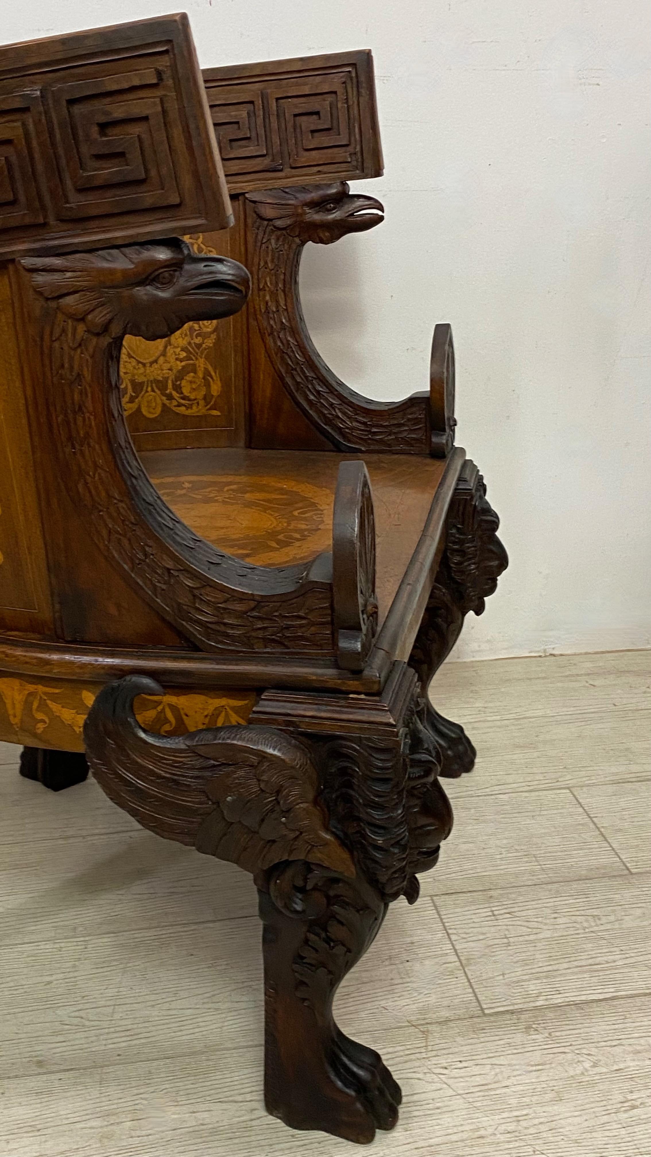 Neoklassizistischer Grand Tour-Stuhl aus Nussbaumholz, Grand Tour-Periode, Italien, 19. Jahrhundert im Angebot 3