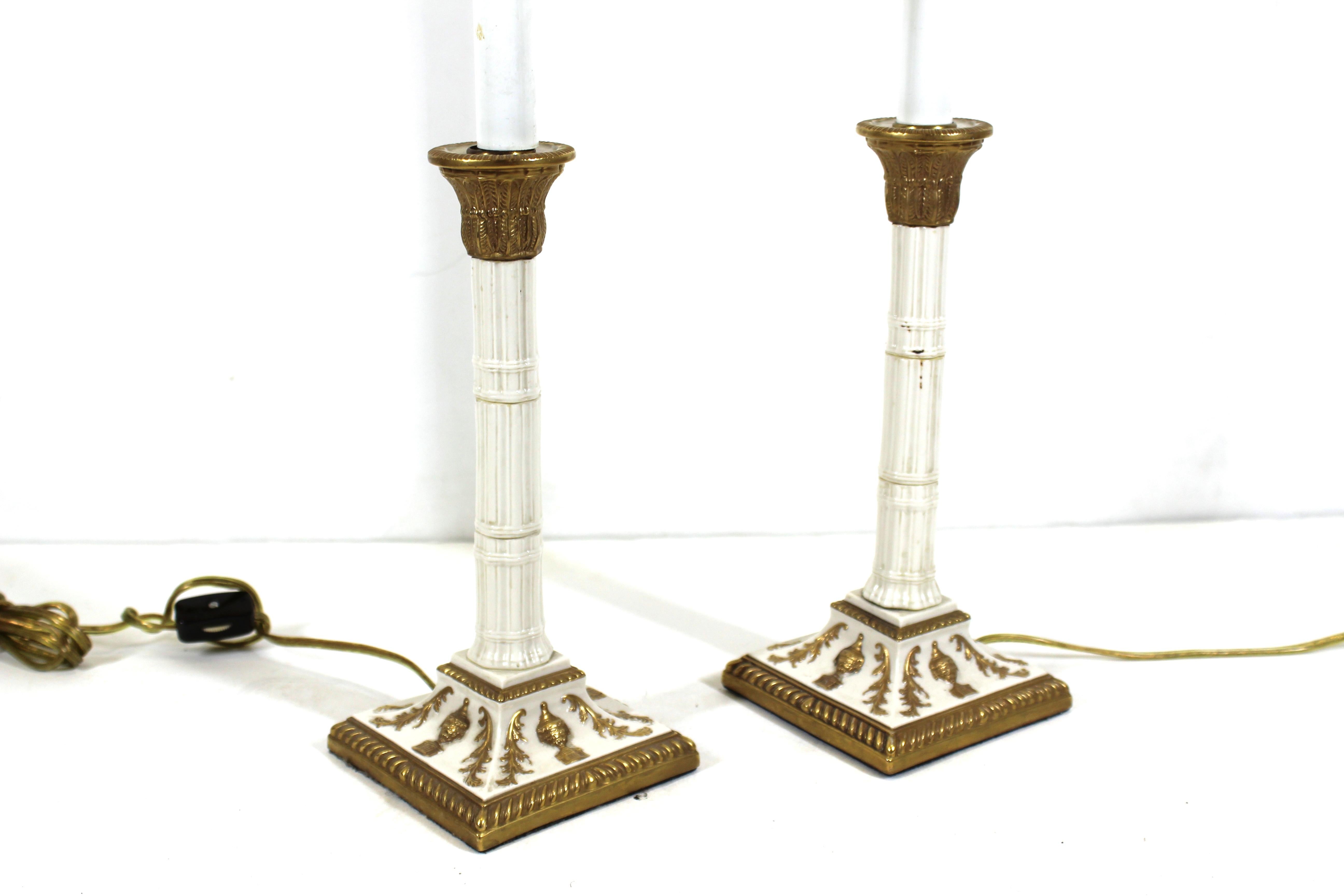 Neoclassical Revival Manner Porcelain Table Lamps In Good Condition For Sale In New York, NY