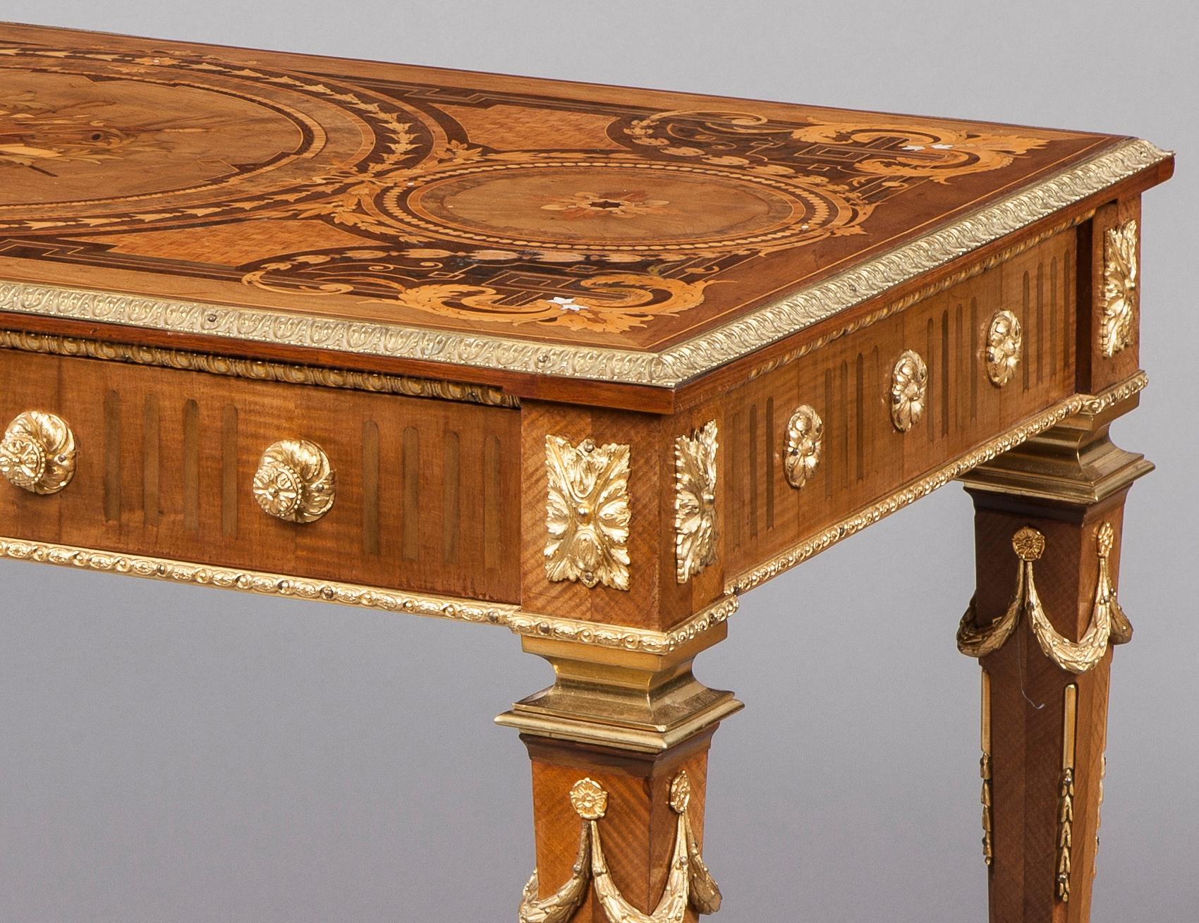 Neoclassical Revival Marquetry and Ormolu Library Table by Howard & Sons In Good Condition For Sale In London, GB