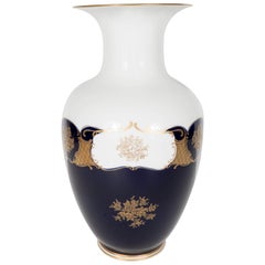 Retro Neoclassical Revival Porcelain Vase in White and Cobalt Blue with Gold Overlay