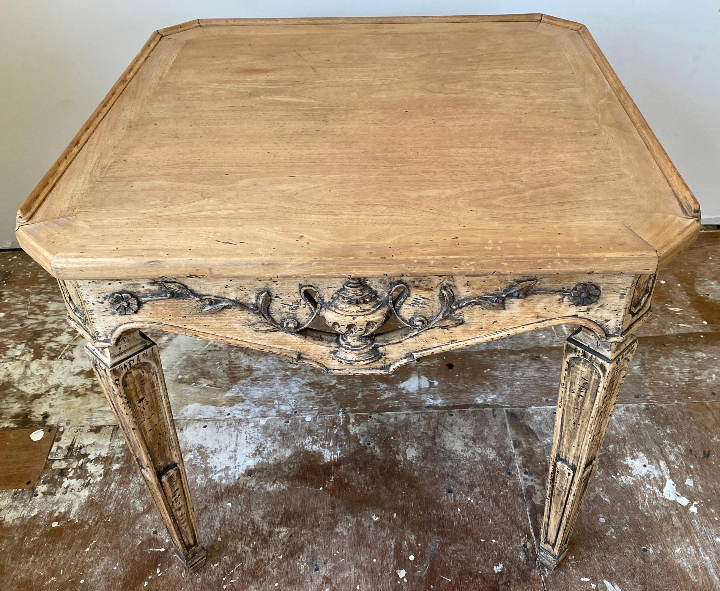 20th Century Neoclassical Revival Square Carved Side Table For Sale