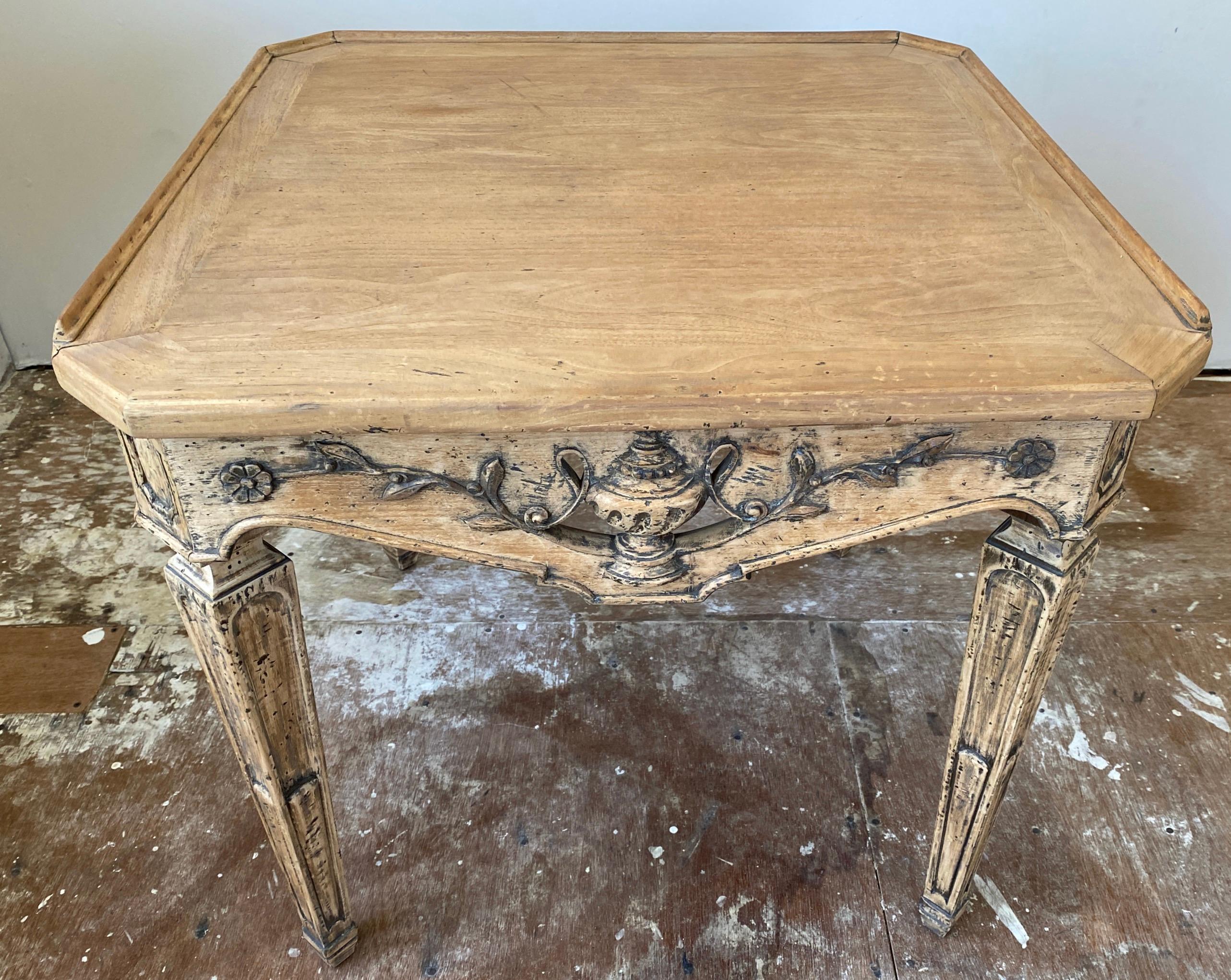 Neoclassical Revival Square Carved Side Table For Sale 3