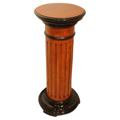 Neoclassical Rotating Pedestal, Beech Wood, French Polished, Germany, Circa 1920
