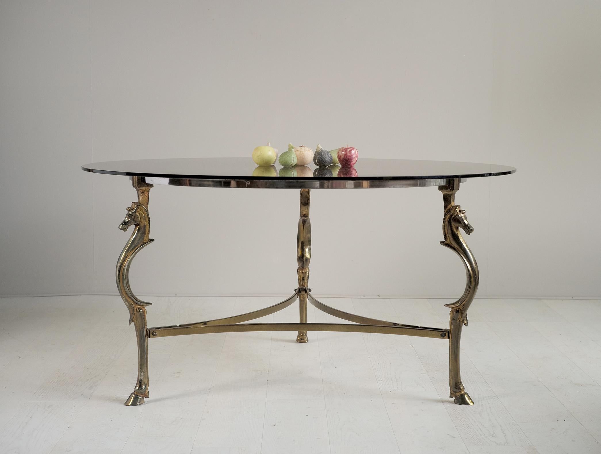 Neoclassical Round Table with Bronze Horse Heads, Italy, 1960 2