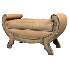 Banc ou ottoman néoclassique en cuir couleur sellier et laiton par Century