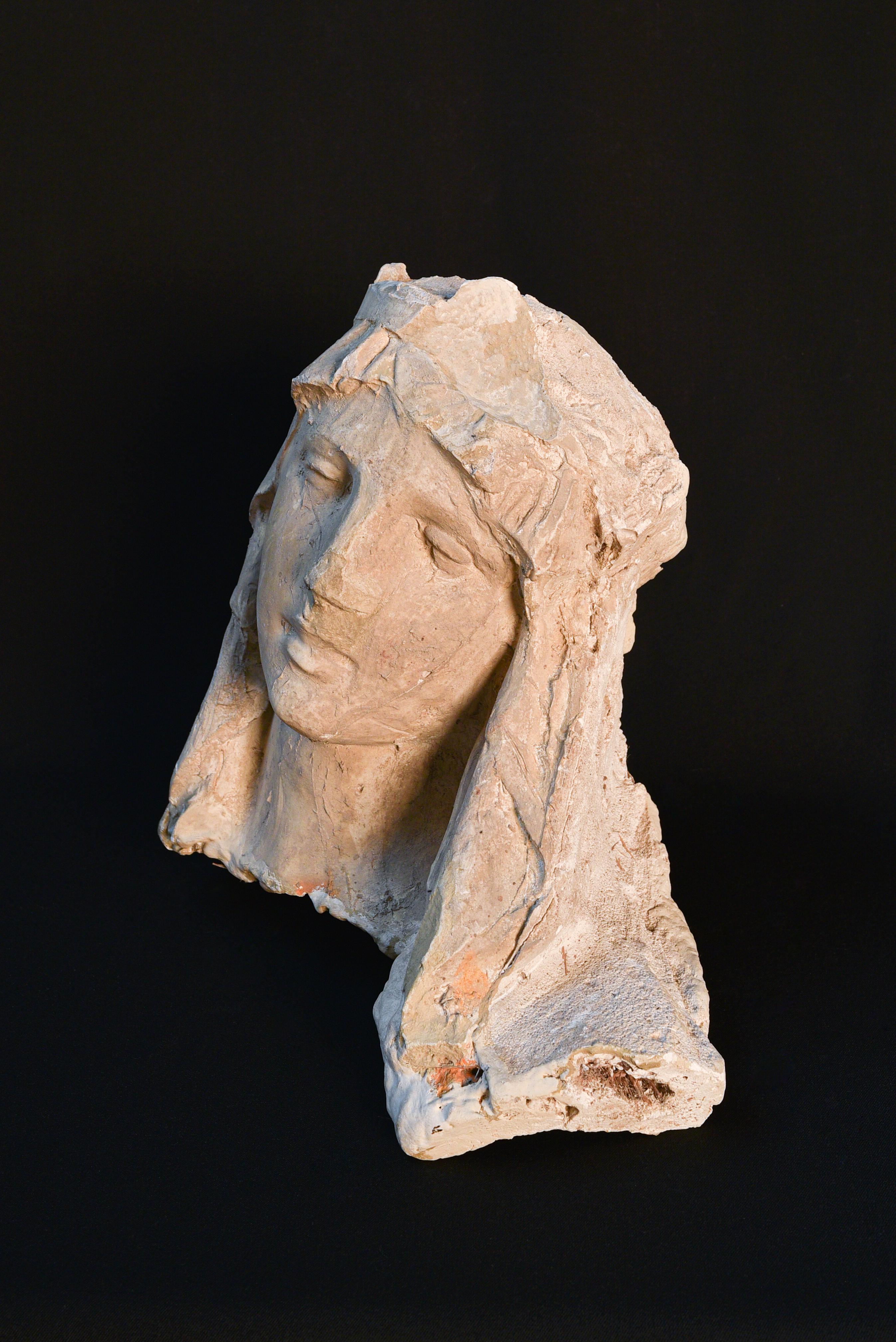 Neoclassical sculpture of Mother Mary's head, made from plaster and straw  For Sale 1