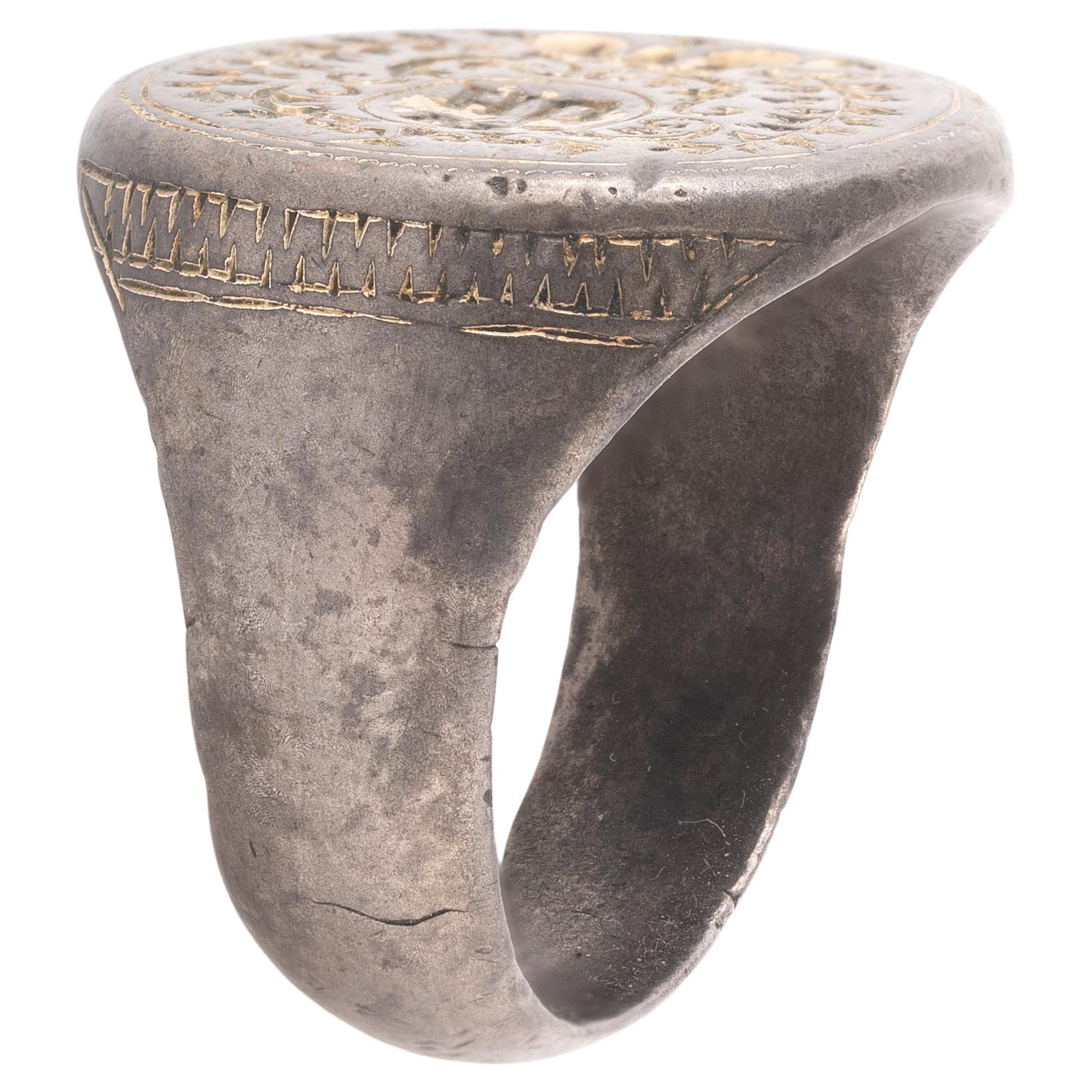 Neoclassico Anello da firma neoclassico in argento e metallo dorato russo di forma ovale del 1780 in vendita