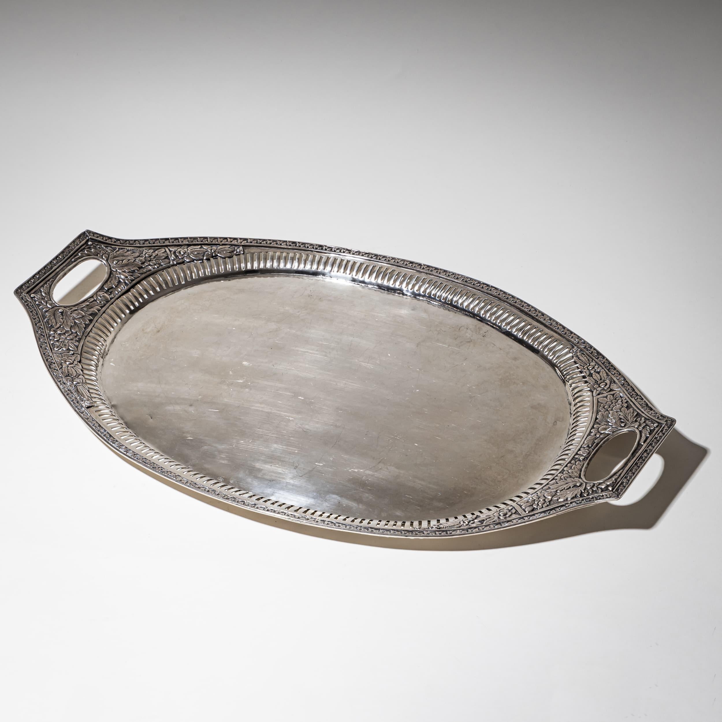 Neoklassizistisches Silbertablett, Weißenfels, um 1811-1820 (Neoklassisch) im Angebot