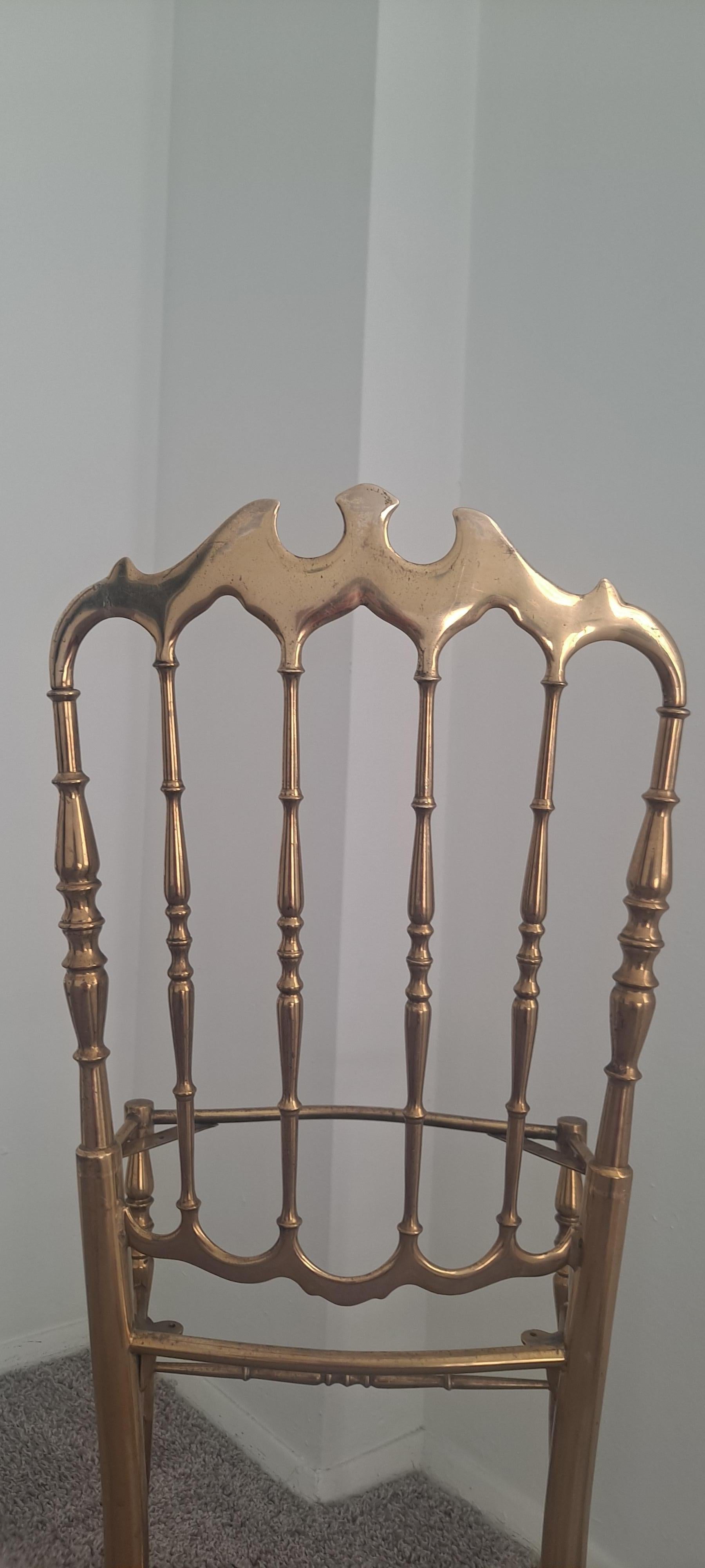 Mid-20th Century Neoclassical Solid Brass Italian Chiavari Chair For Sale