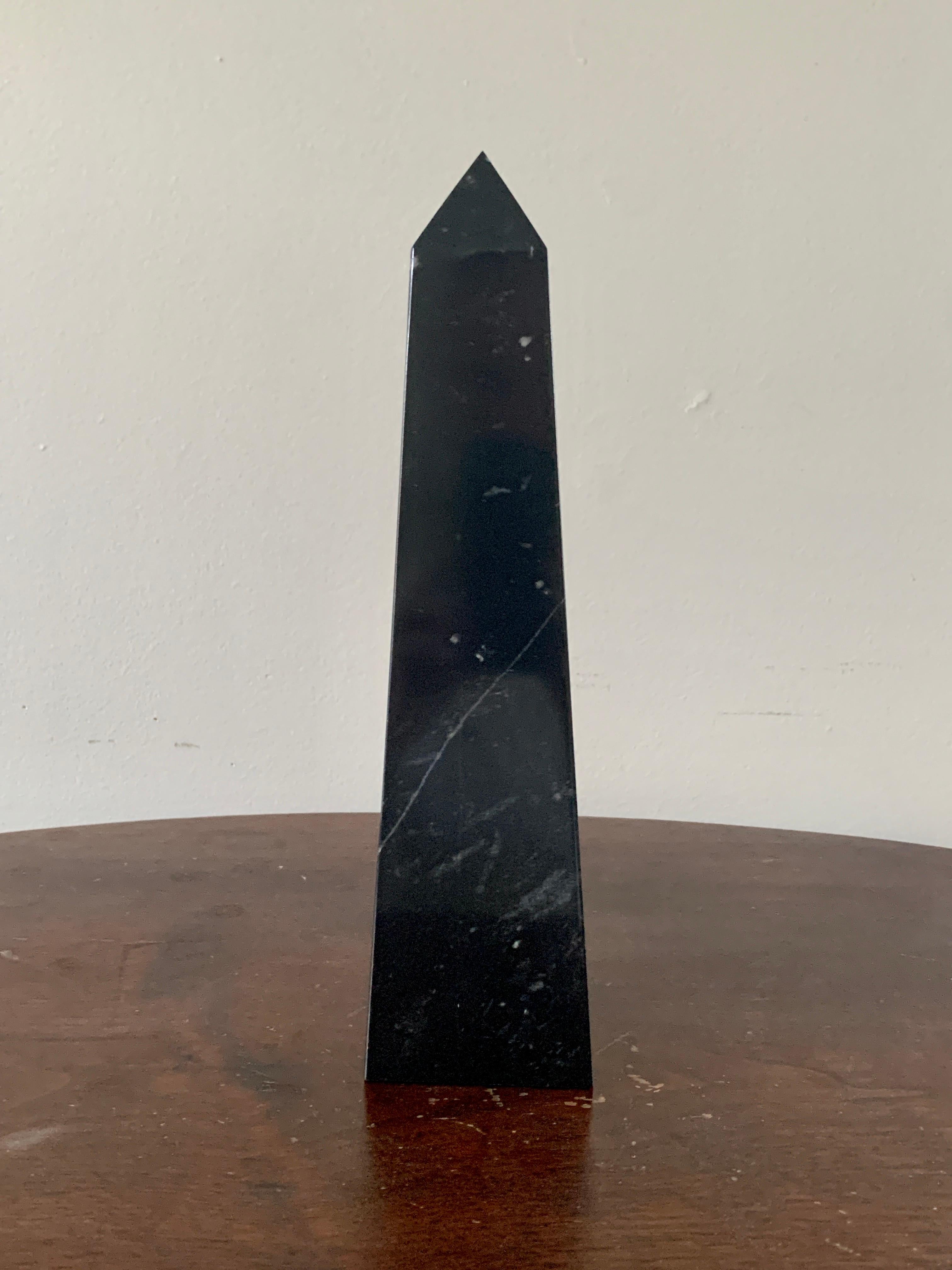 A stunning neoclassical style or Grand Tour style solid marble black & gray obelisk

Measures: 3
