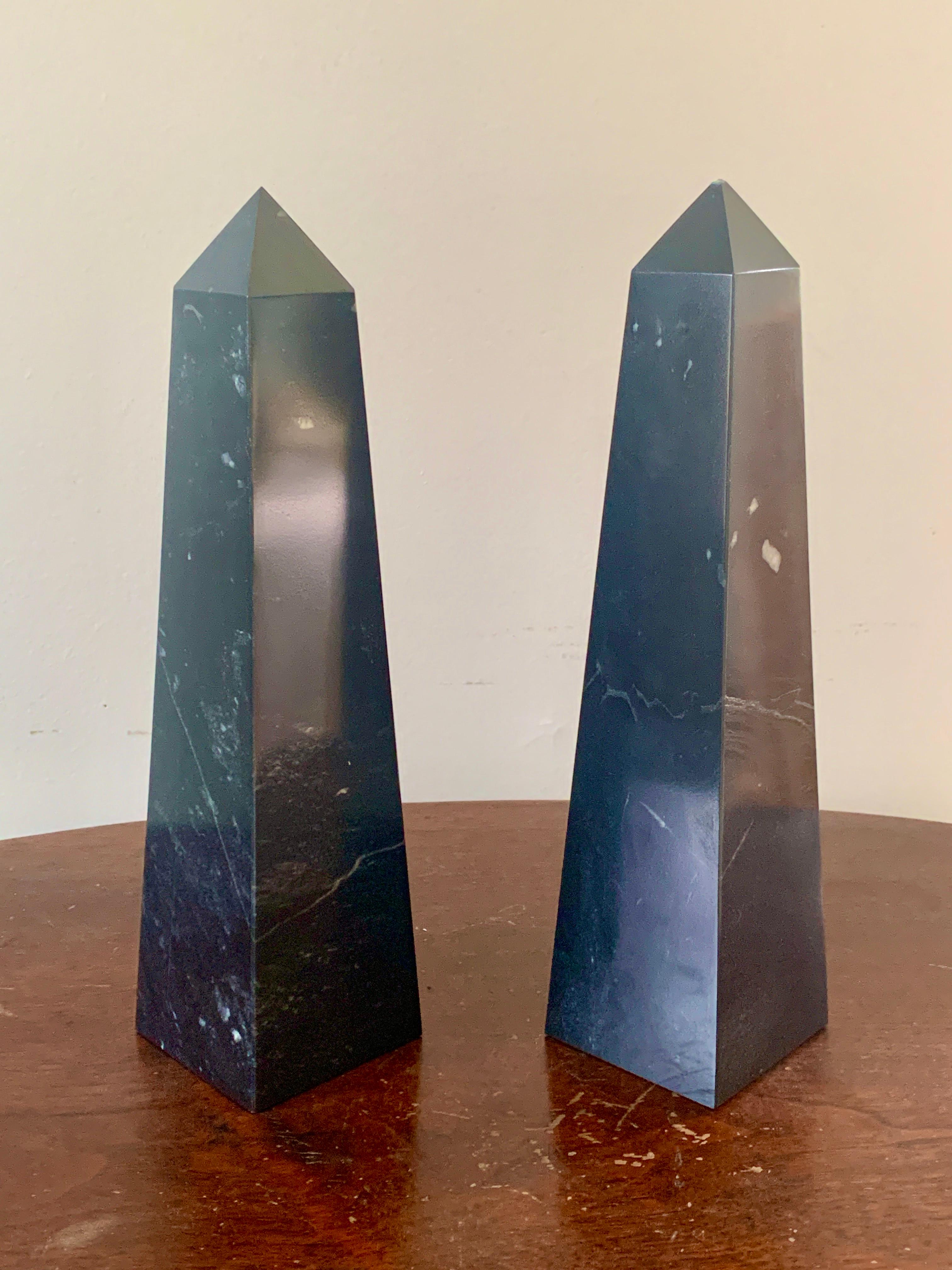 A stunning pair of neoclassical style or Grand Tour style solid marble black & gray obelisks

Measures: 3