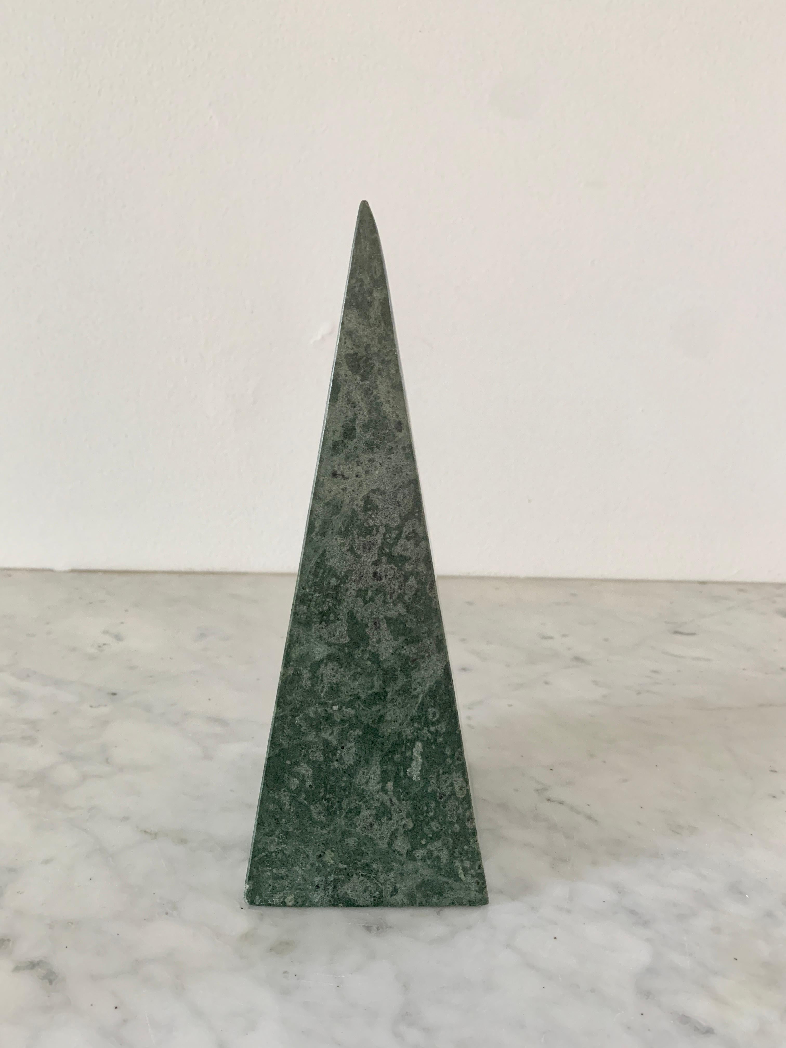 Neoclassical Solid Marble Green and Gray Obelisk For Sale 1