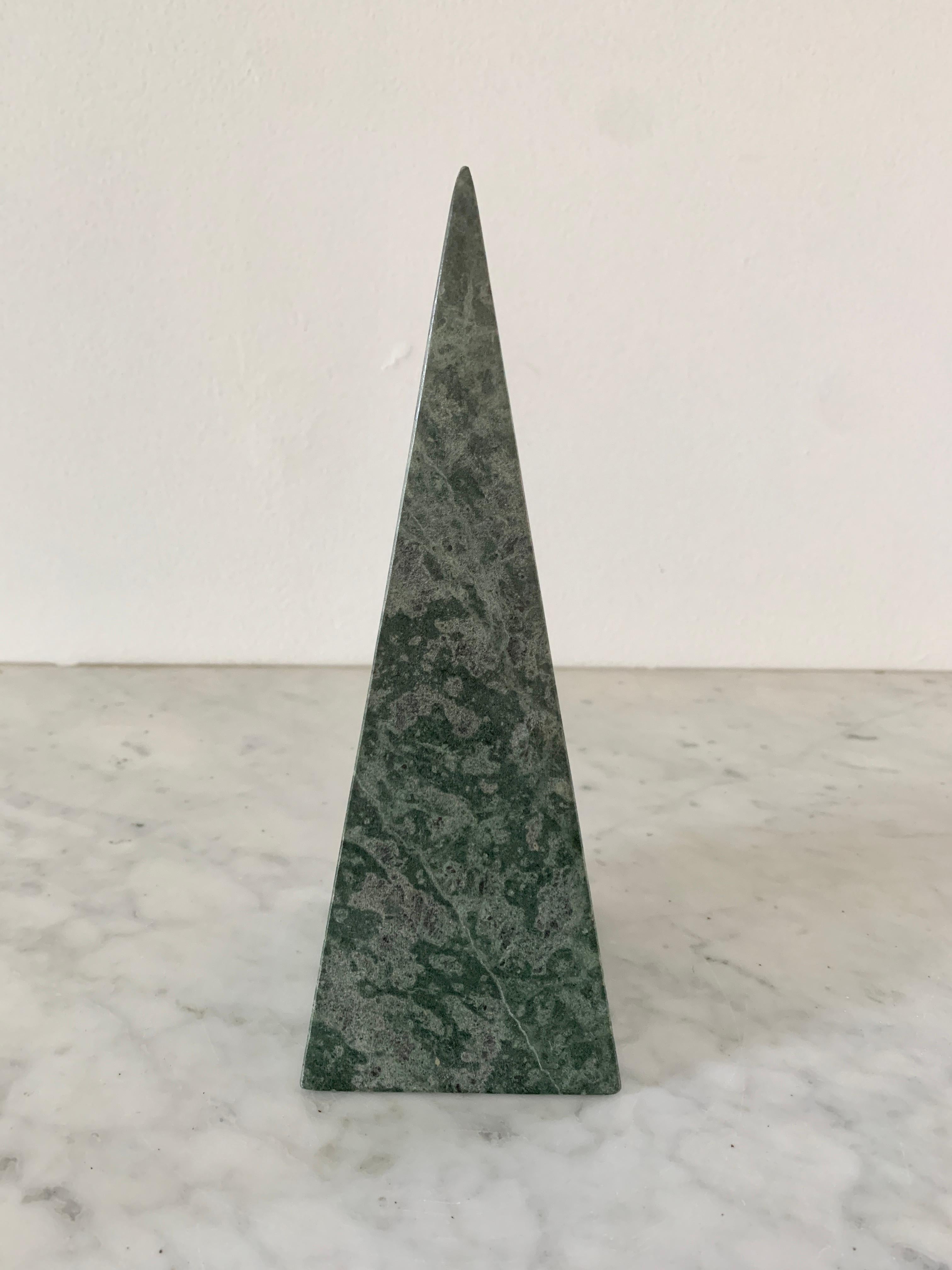 Neoclassical Solid Marble Green and Gray Obelisk For Sale 3