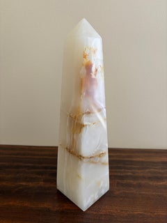 Obélisque néoclassique en marbre massif Onyx vert et Brown