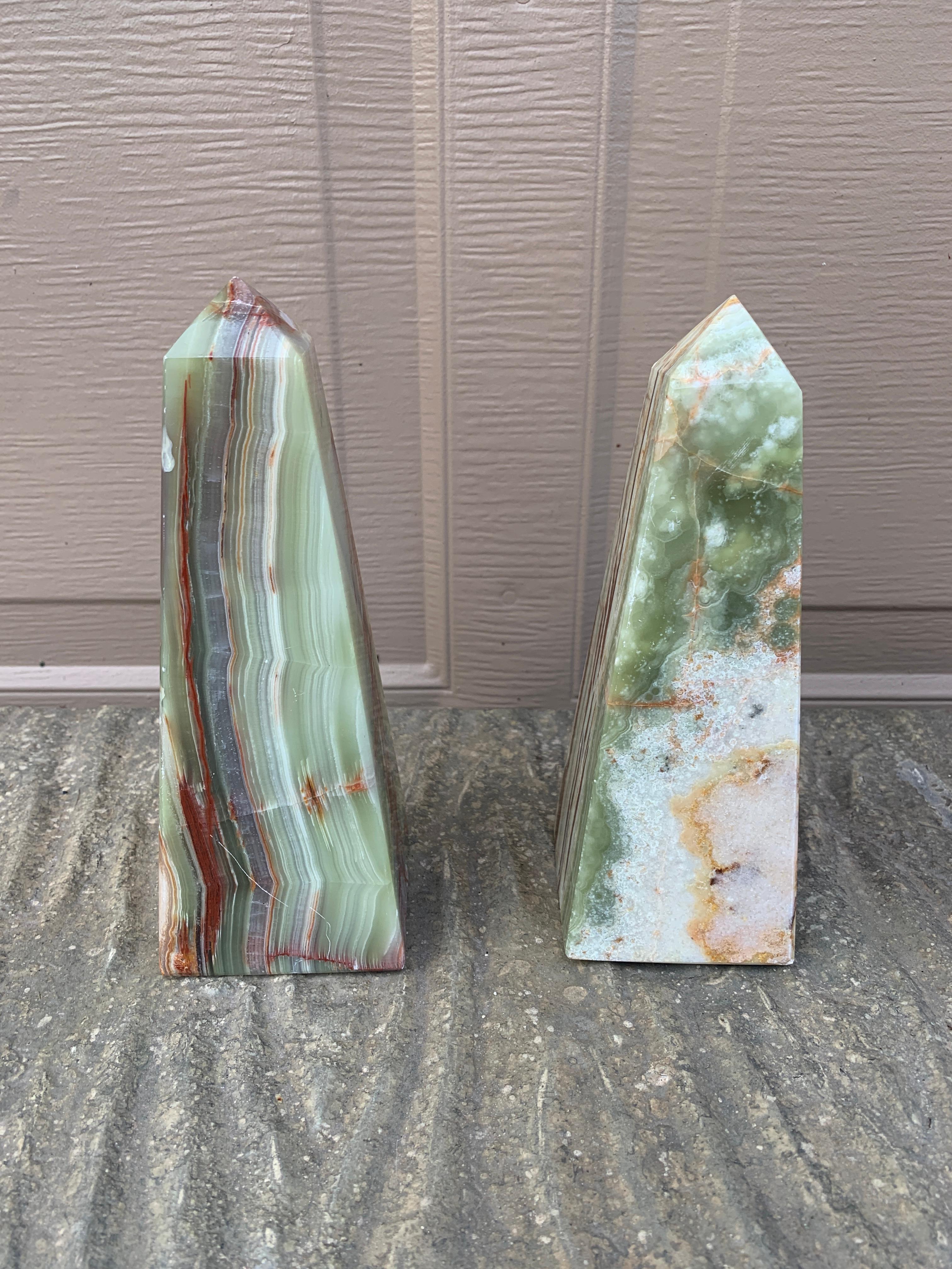 Neoclassical Solid Marble Onyx Green and Brown Obelisks, Pair 5