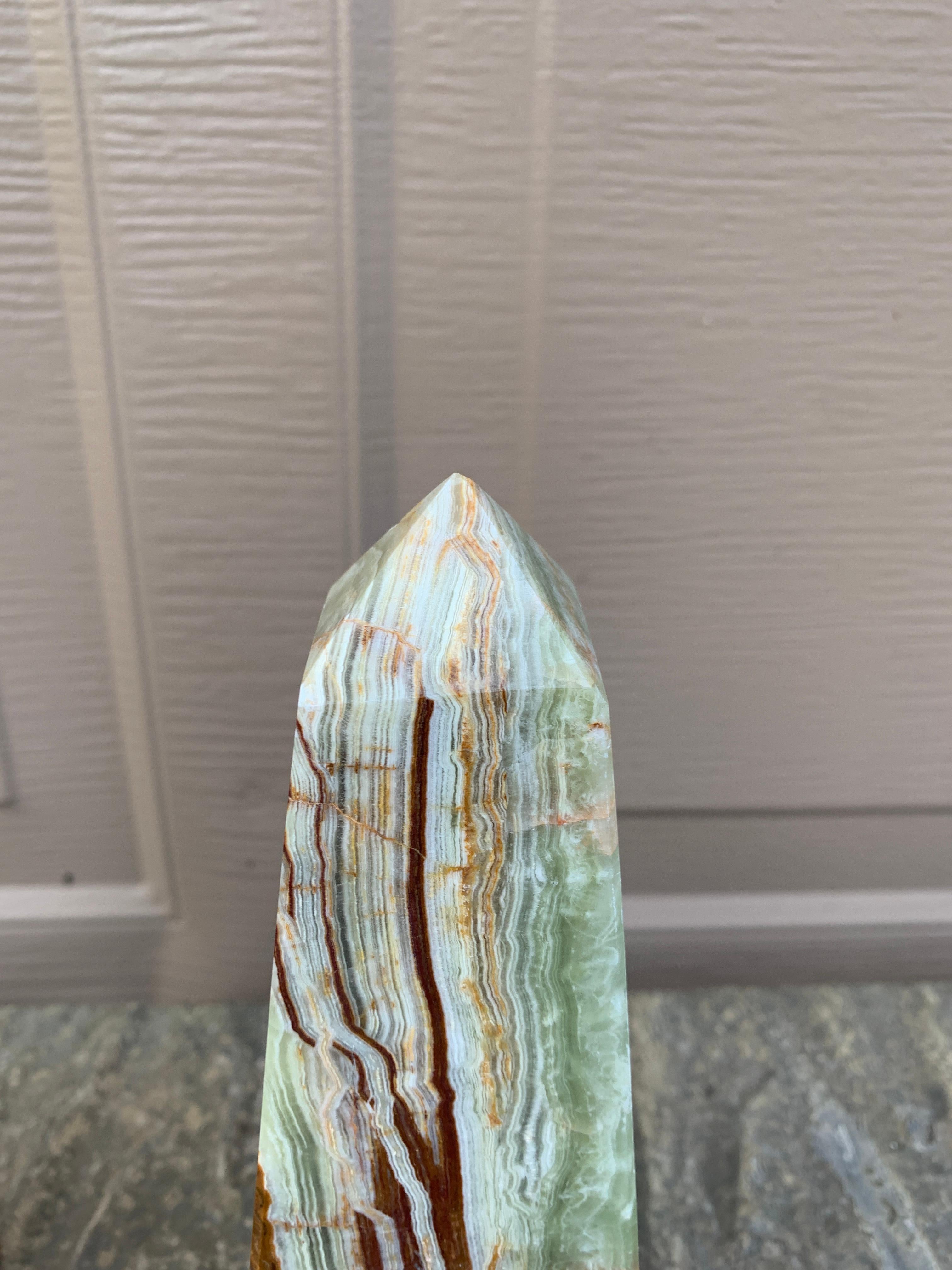 Neoclassical Solid Marble Onyx Green and Brown Obelisks, Pair 1