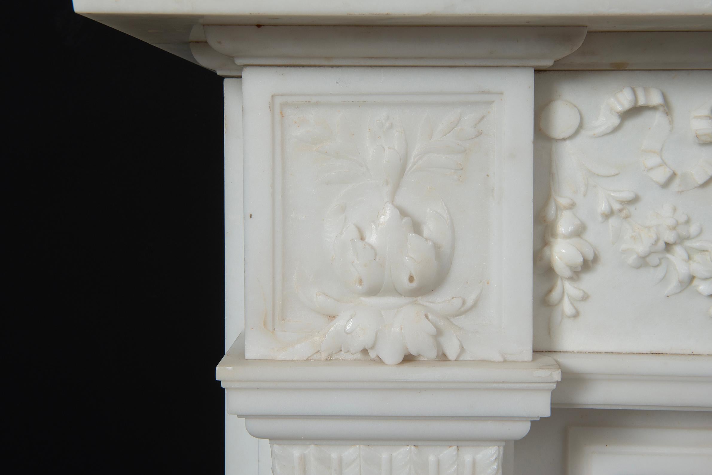 Neoclassical Statuary Marble Mantelpiece For Sale 5