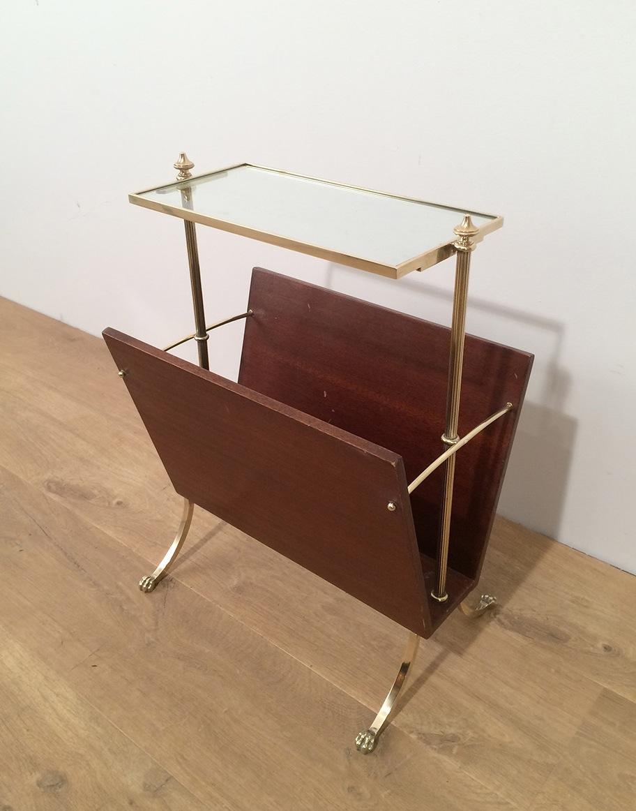 Neoclassical Stye Mahogany and Brass Magazine Rack with Claw Feet For Sale 7
