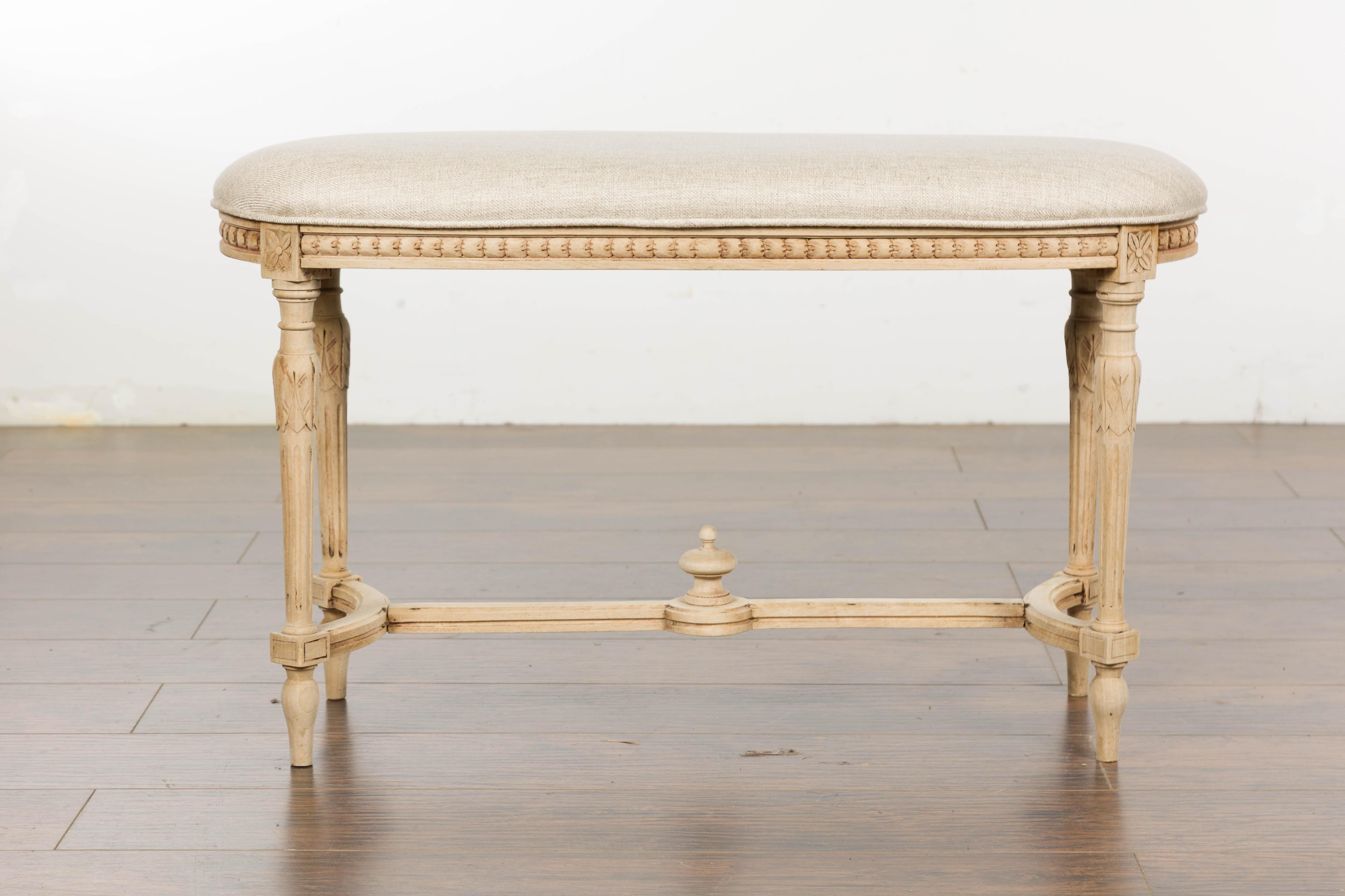 Upholstery Neoclassical Style 1900s French Carved Walnut Bench with Natural Finish For Sale