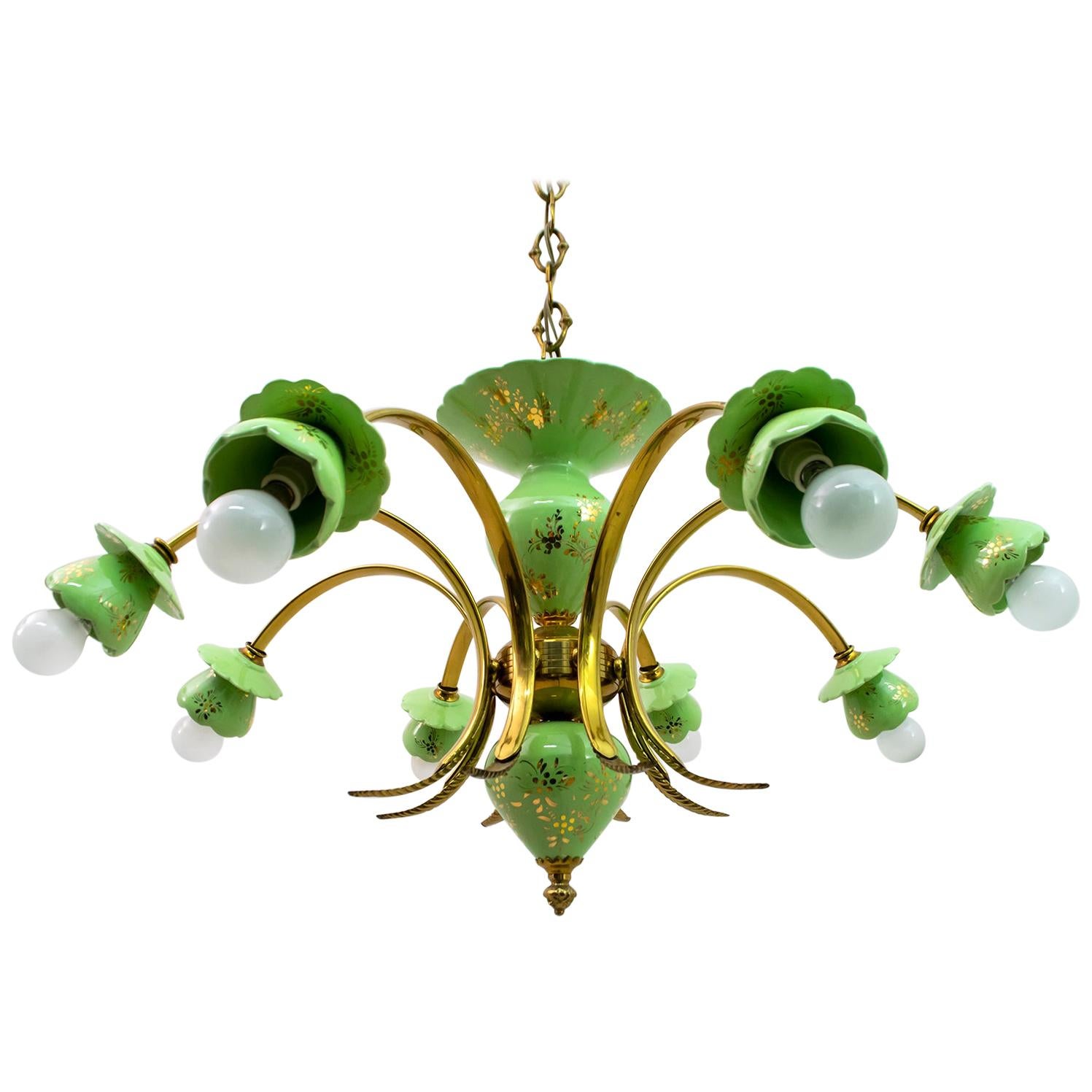 Neoclassical Style 8-Iight Italian Porcelain and Brass Chandelier, 1960s For Sale