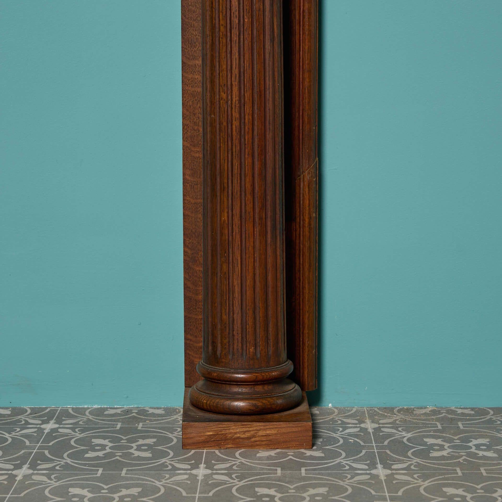 XIX secolo Camino antico in stile neoclassico di Oak in vendita