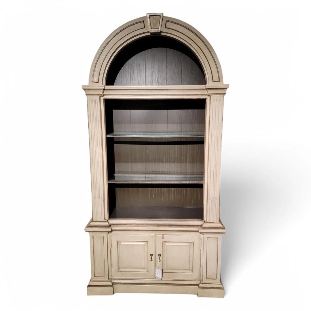 Unknown Neoclassical Style Arched Bookcase Display Cabinets By Berhardt, Set Of 3 For Sale