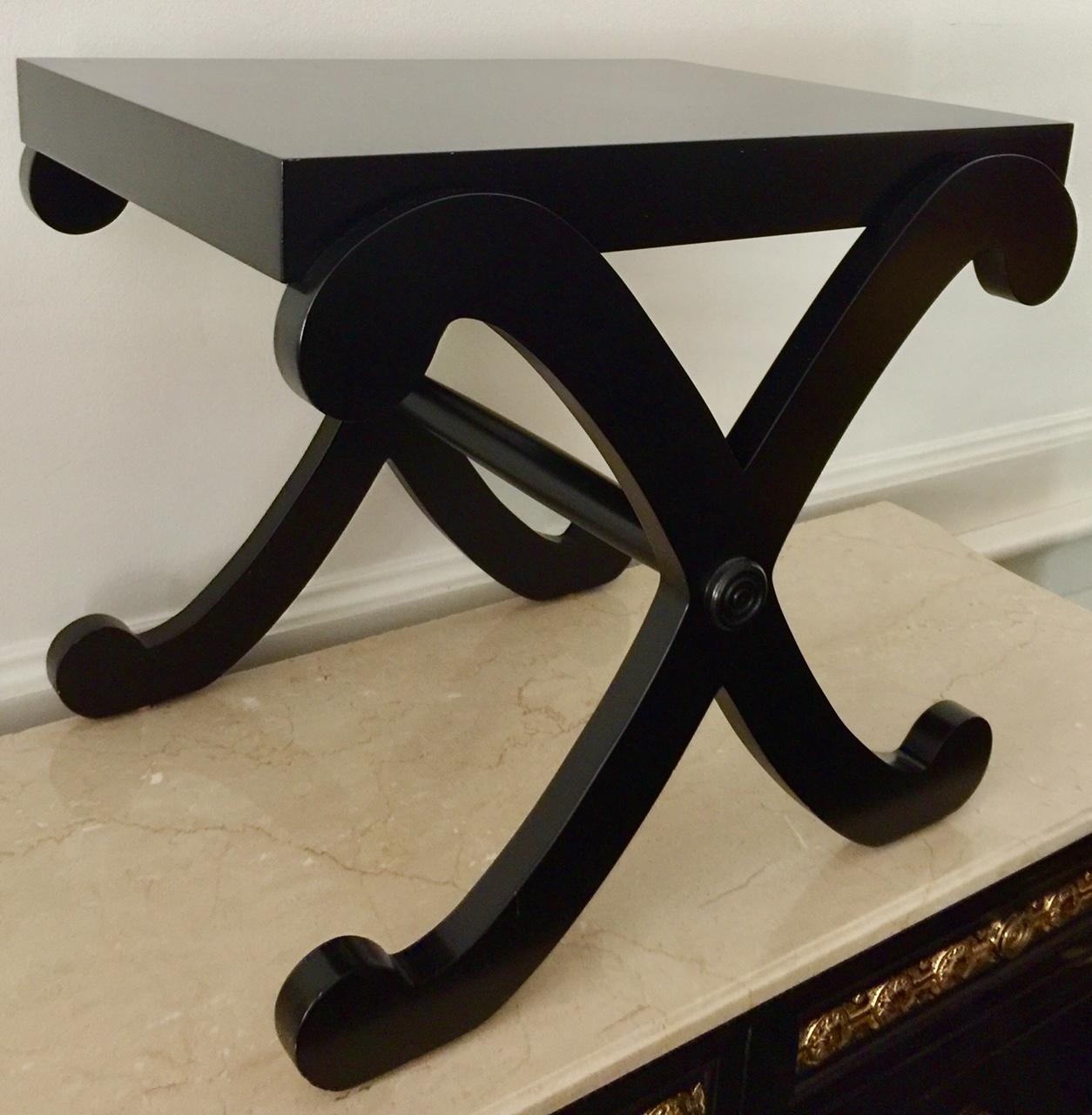 Canadian Neoclassical Style Black Lacquered X-Crossed Leg Table For Sale