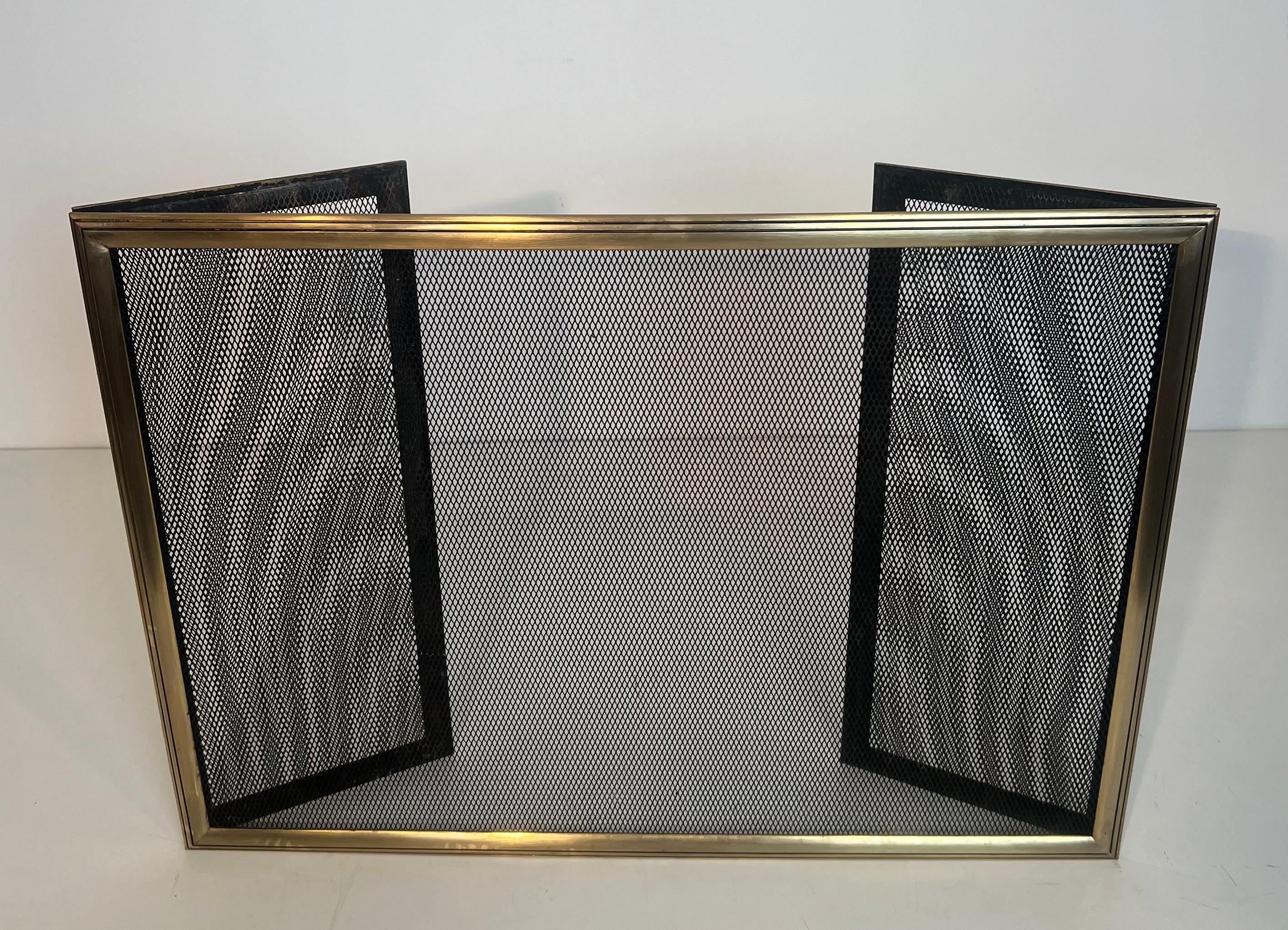 Neoclassical Style Brass and Grilling 3 Panels Fireplace Screen For Sale 5