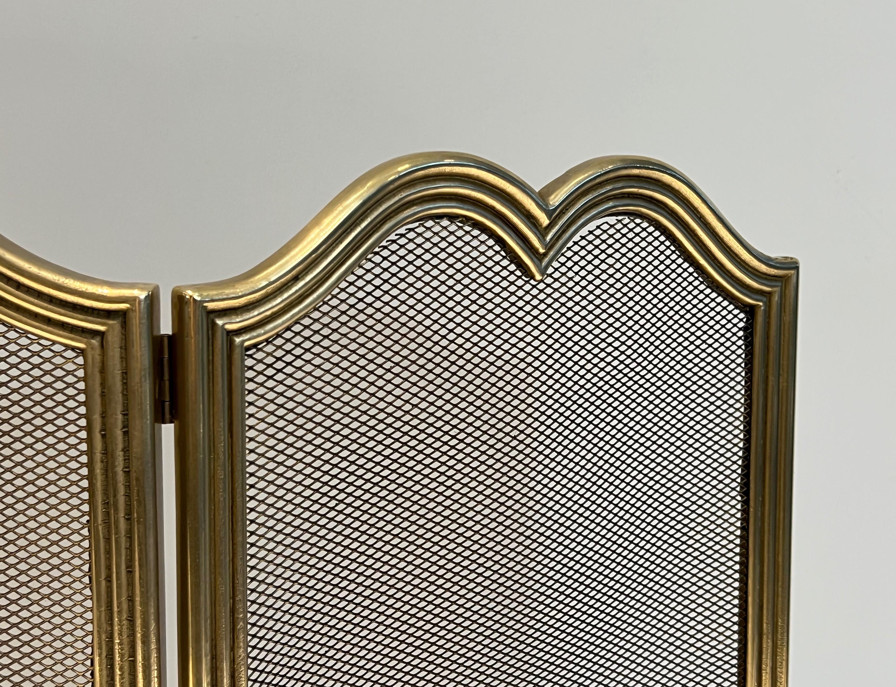 Neoclassical Style Brass and Grilling Fireplace Screen  For Sale 7