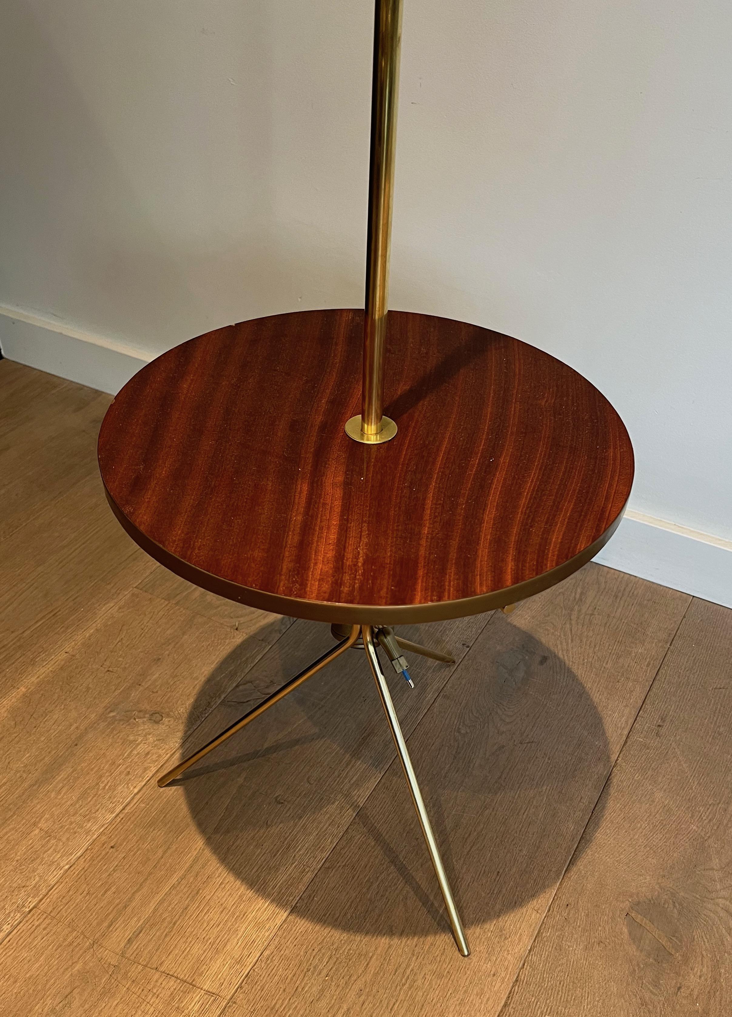 Neoclassical Style Brass and Wood Floor Lamp in the Style of Maison Jansen For Sale 6