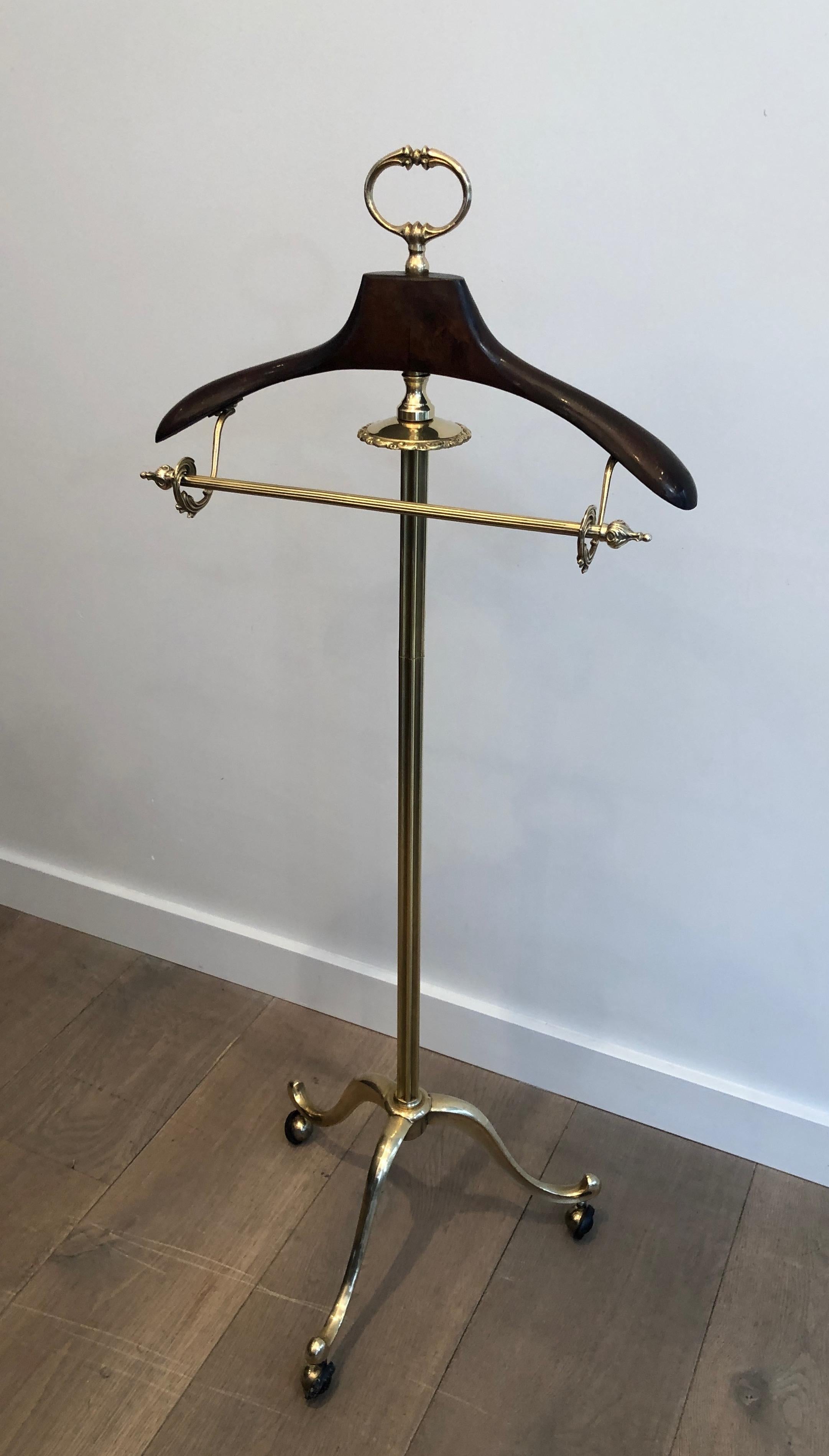Valet in stile neoclassico in ottone e legno con rotelle In condizioni buone in vendita a Marcq-en-Barœul, Hauts-de-France