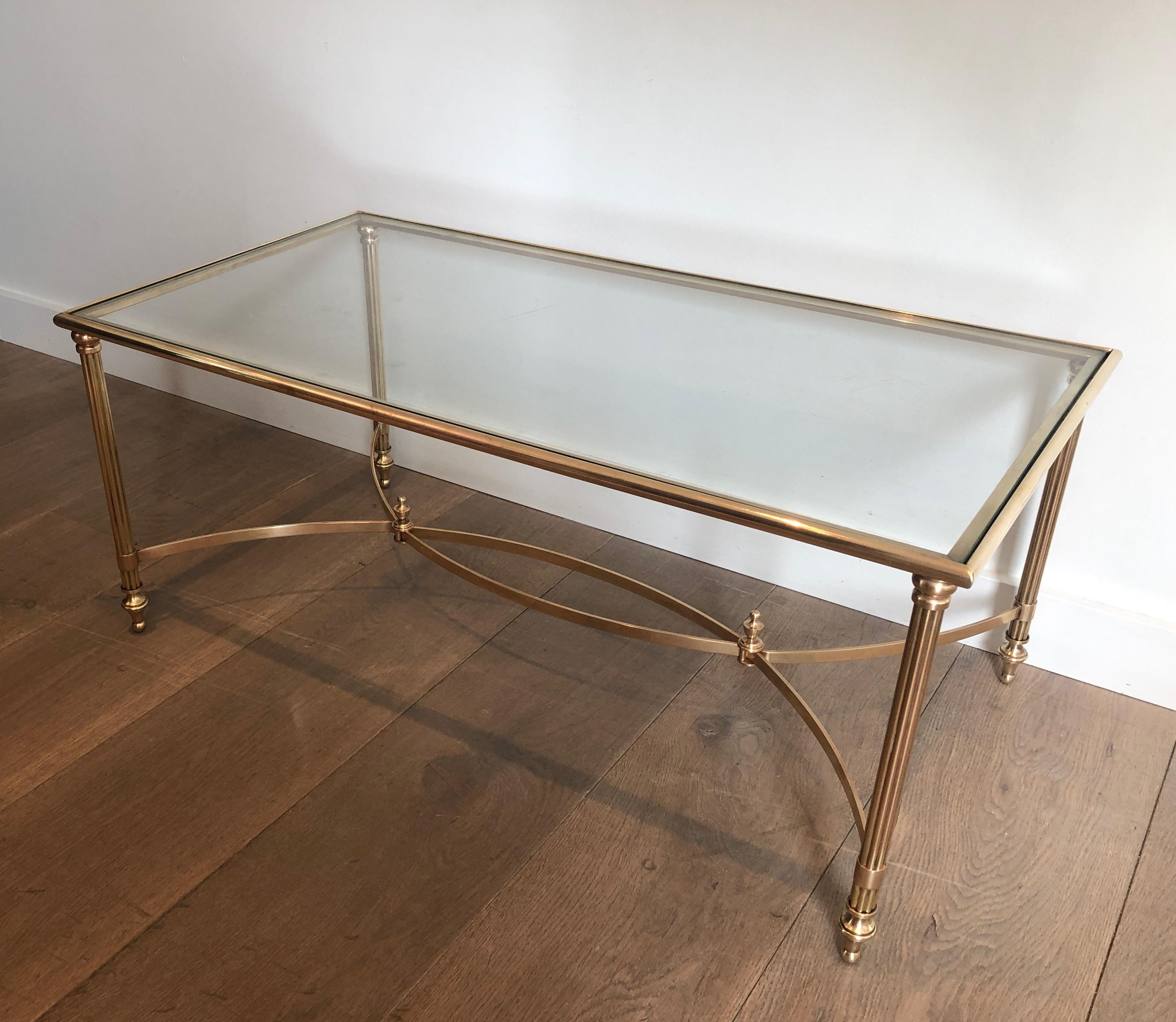 Table basse en laiton de style néoclassique par Maison Jansen en vente 7