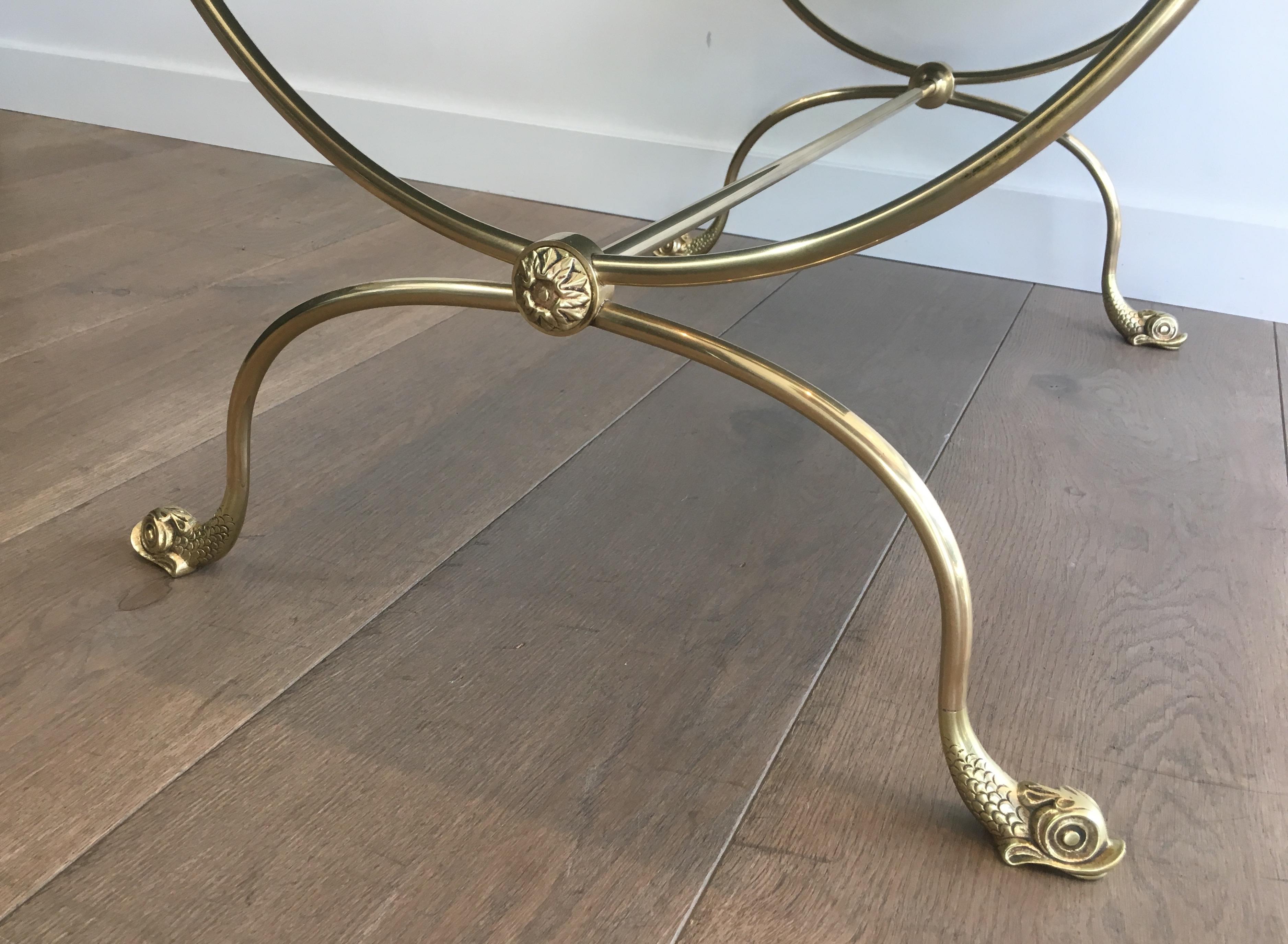 Neoclassical Style Brass Coffee Table with Dolphins Heads and Mirror Top In Good Condition For Sale In Marcq-en-Barœul, Hauts-de-France