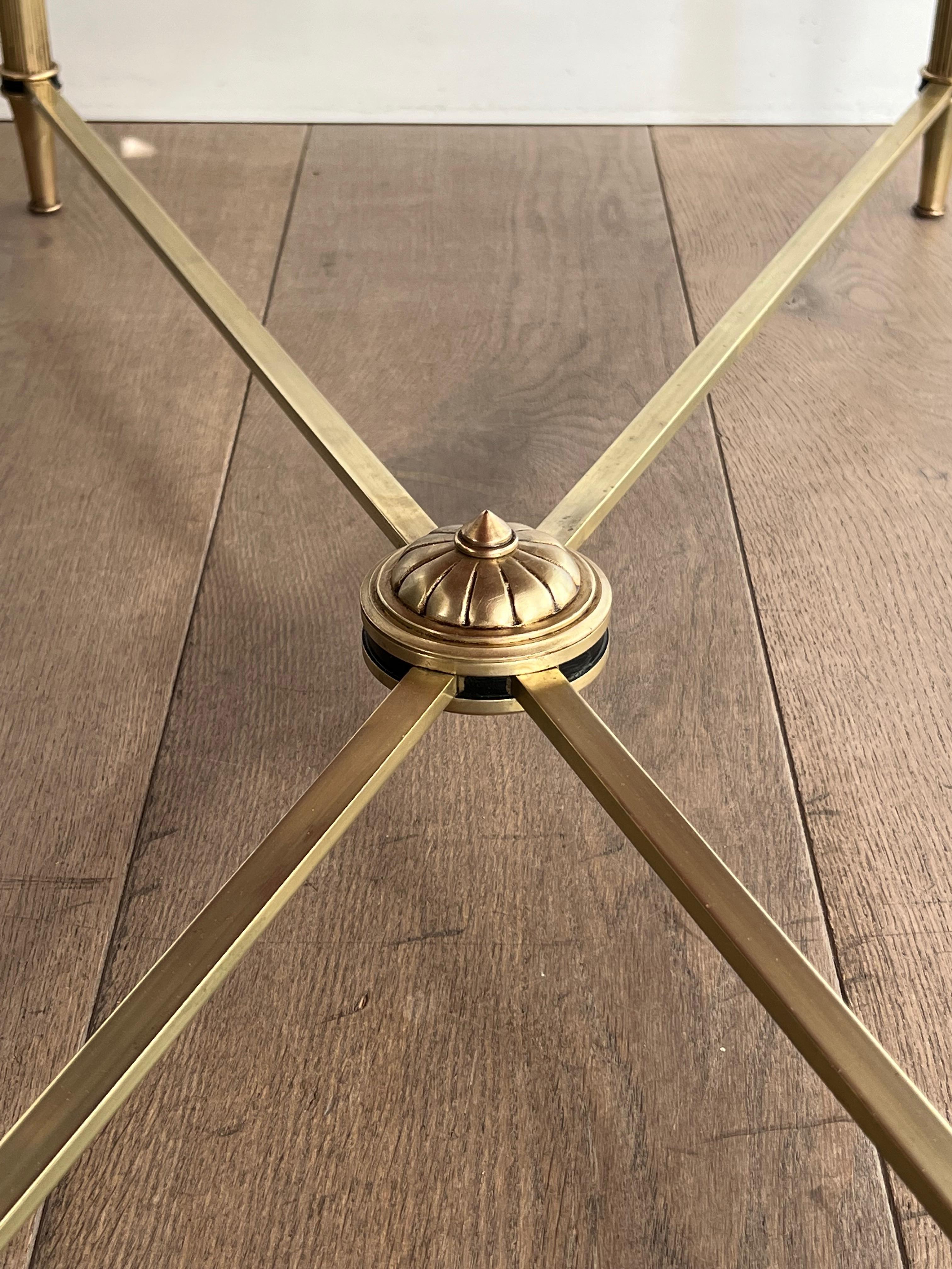 Table basse de style néoclassique avec plateau en miroir églomisé de la Maison Jansen 4